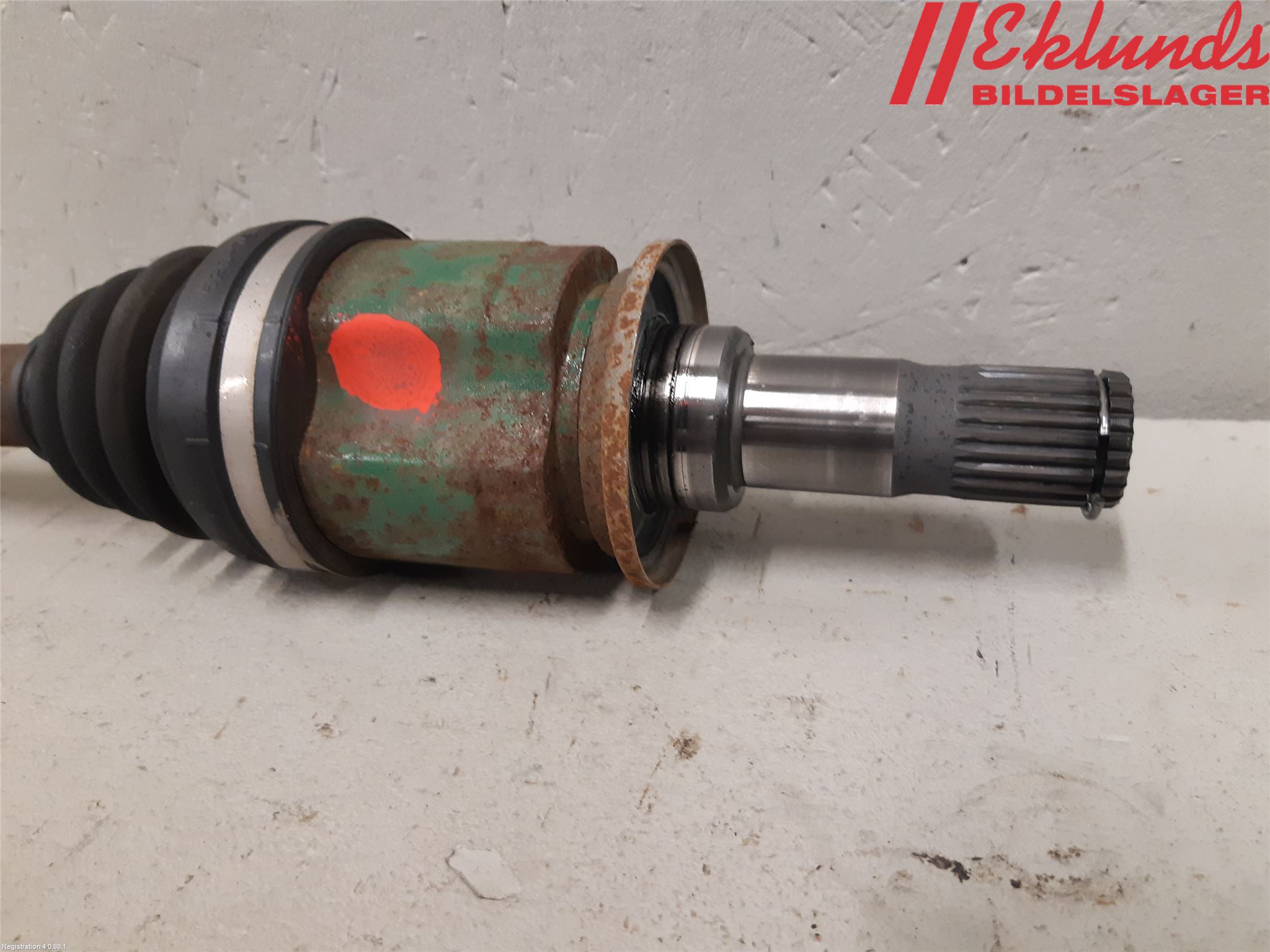 Mitsubishi OUTLANDER 13-21 Drivaxel Bak Vänster