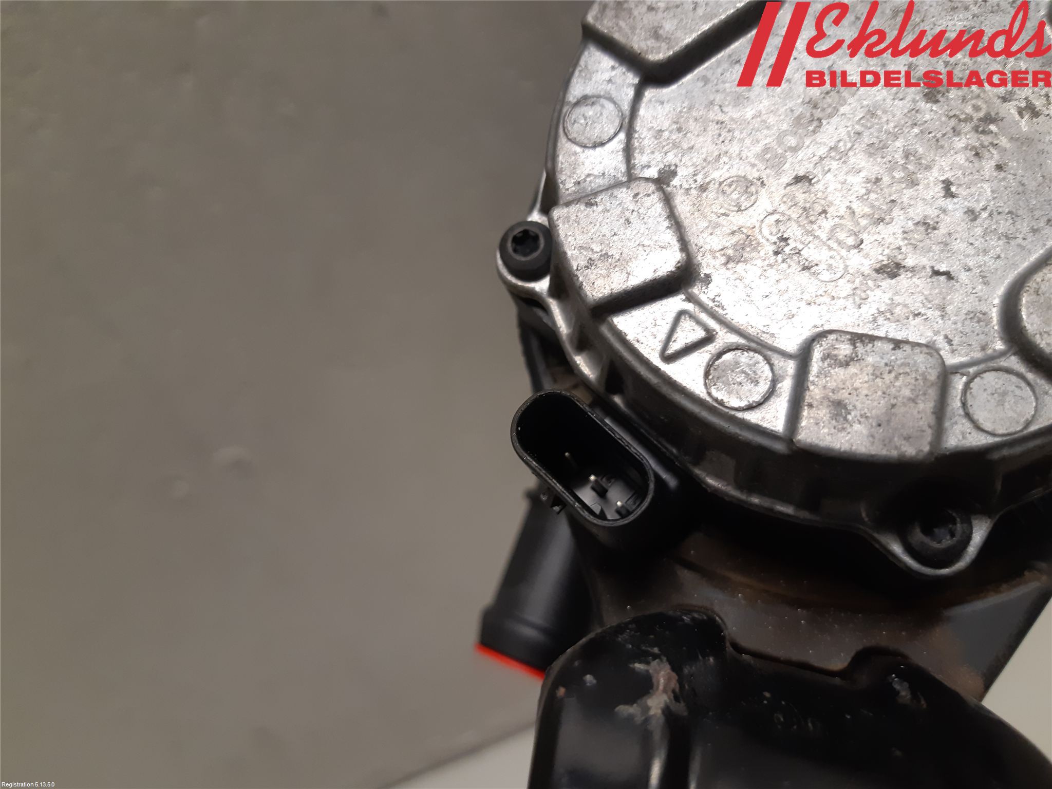 Volkswagen VW PASSAT 15-19 Vattenpump