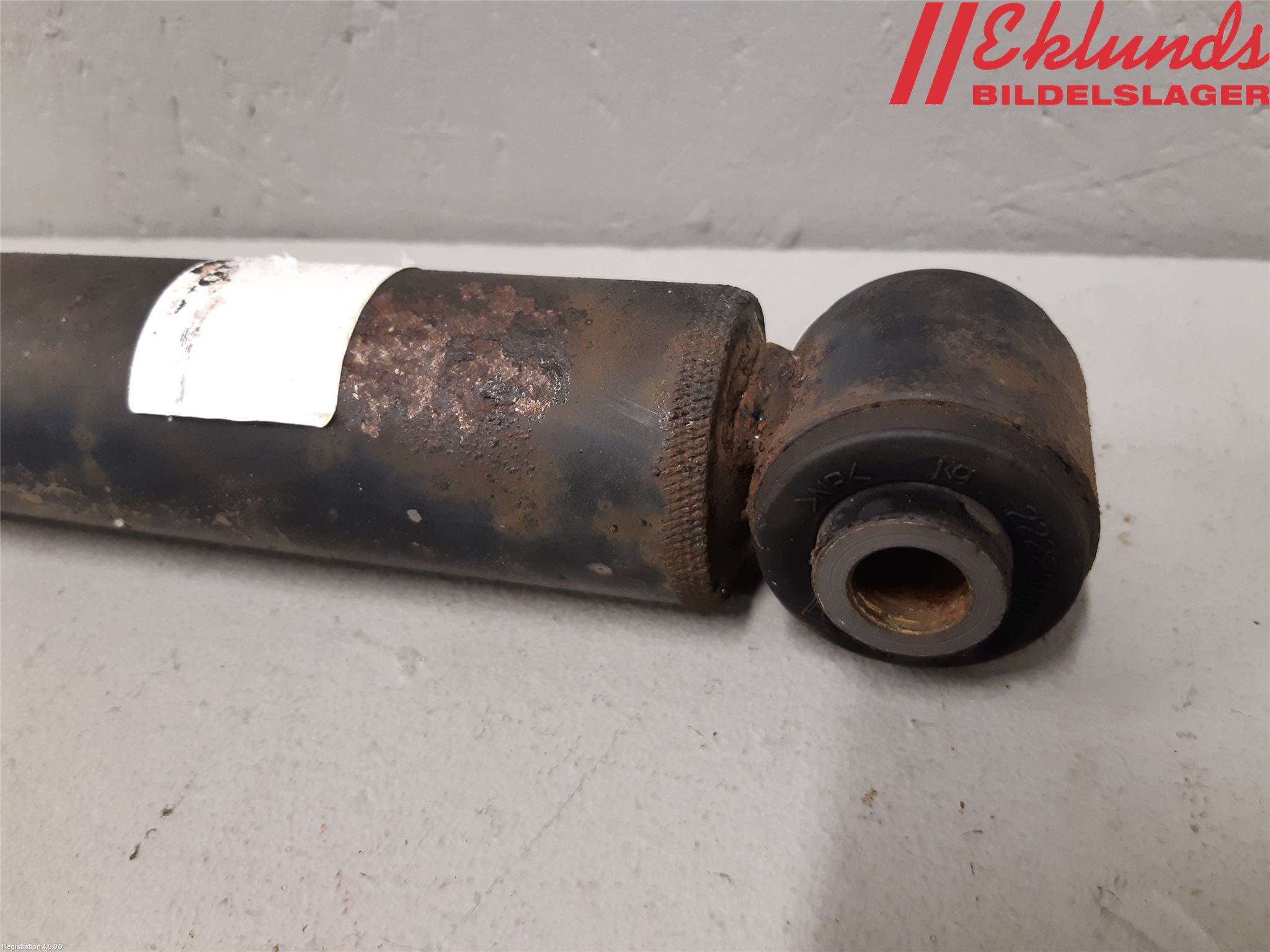 Volvo V60 CROSS COUNTRY 16-18 Stötdämpare Bak