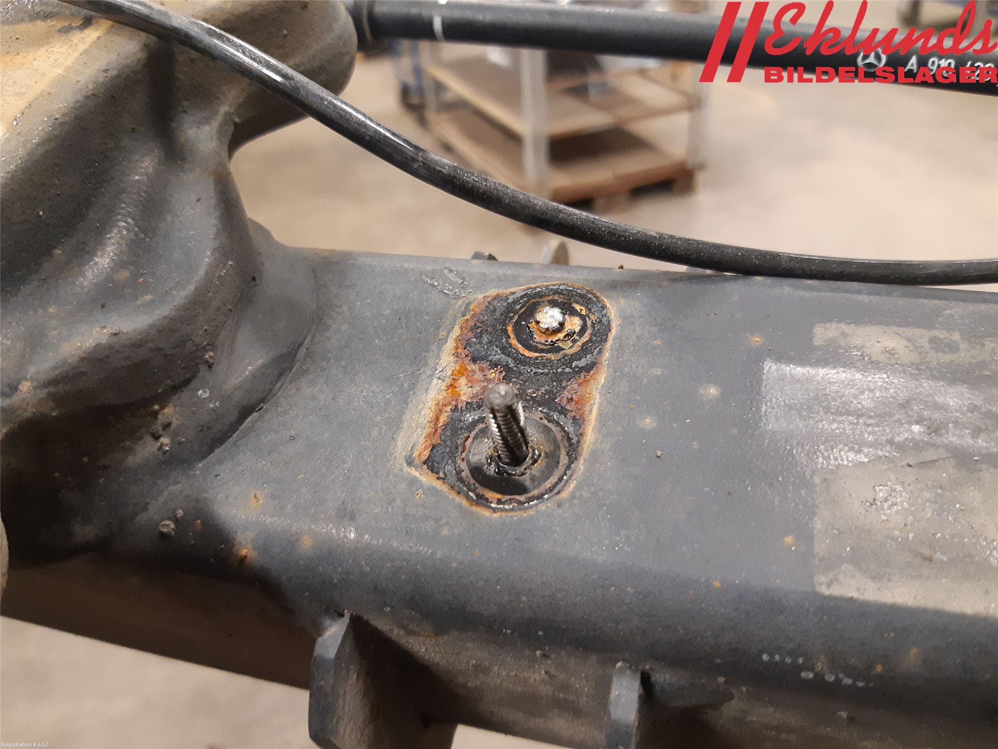 Mercedes-Benz MB SPRINTER (W907/W910) 19- Bakaxel