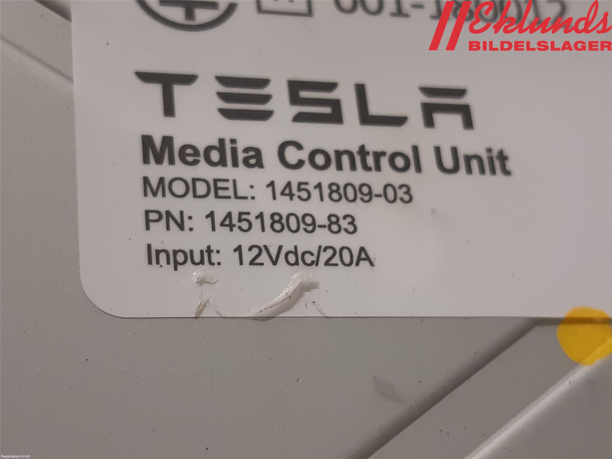 Tesla MODEL X 16- Multifunktionsdisplay