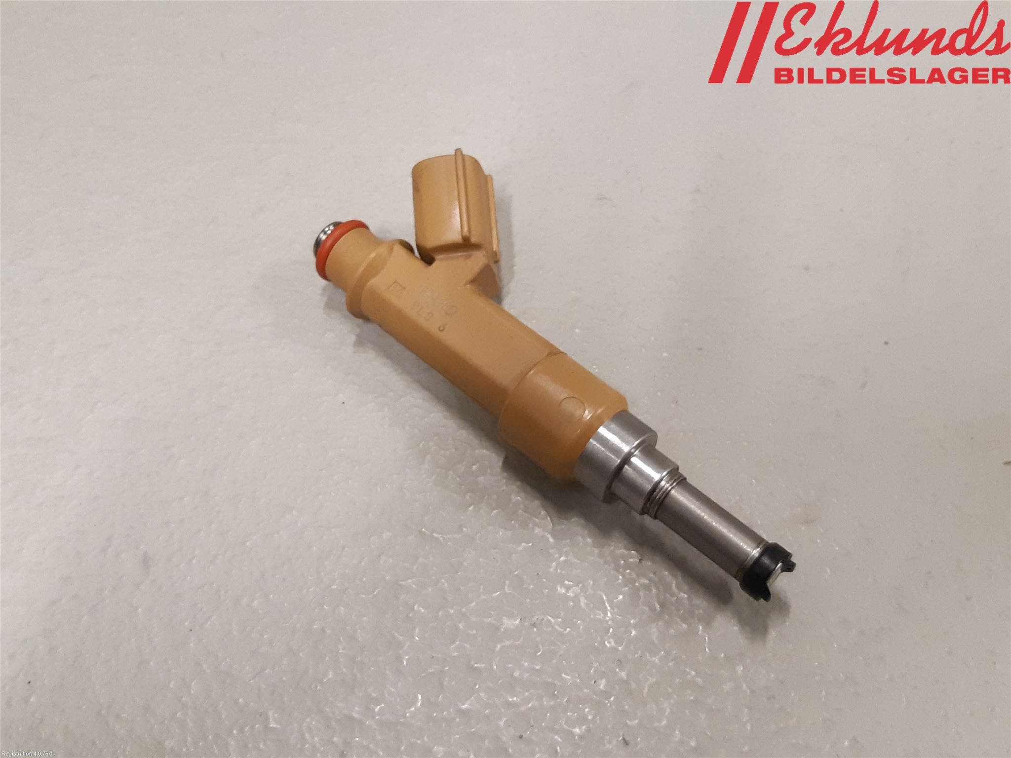 Toyota AVENSIS 09-15 Injspridare