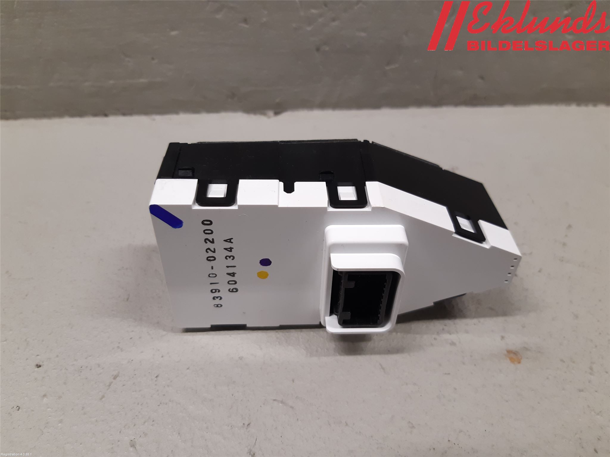 Toyota AURIS 13-19 Instrument Klocka