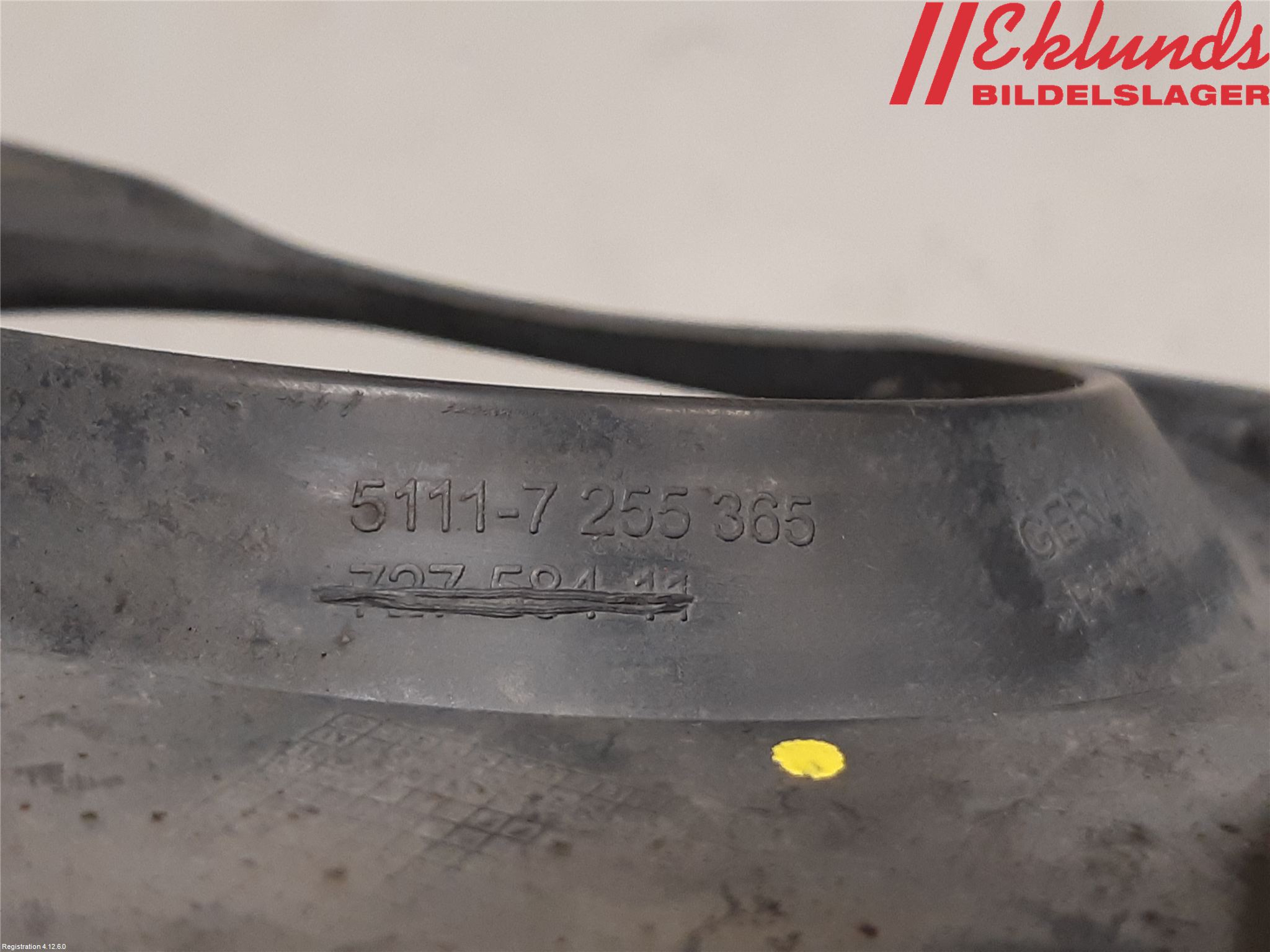 BMW 3 F30/F31/F80 12-19 Dimljussarg Fram