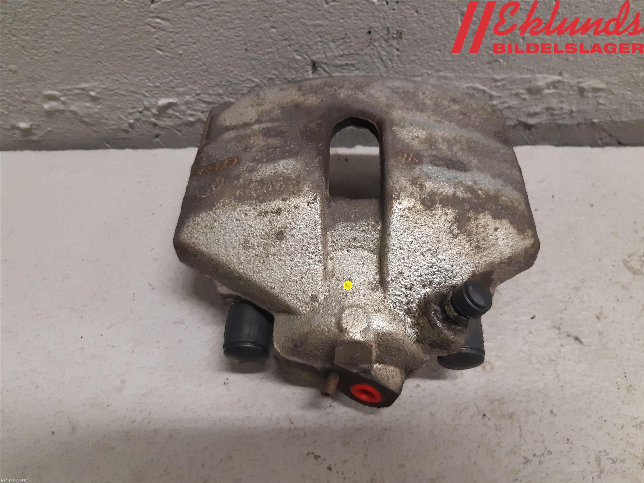 Volkswagen VW CADDY 11-15 Bromsok Fram Höger