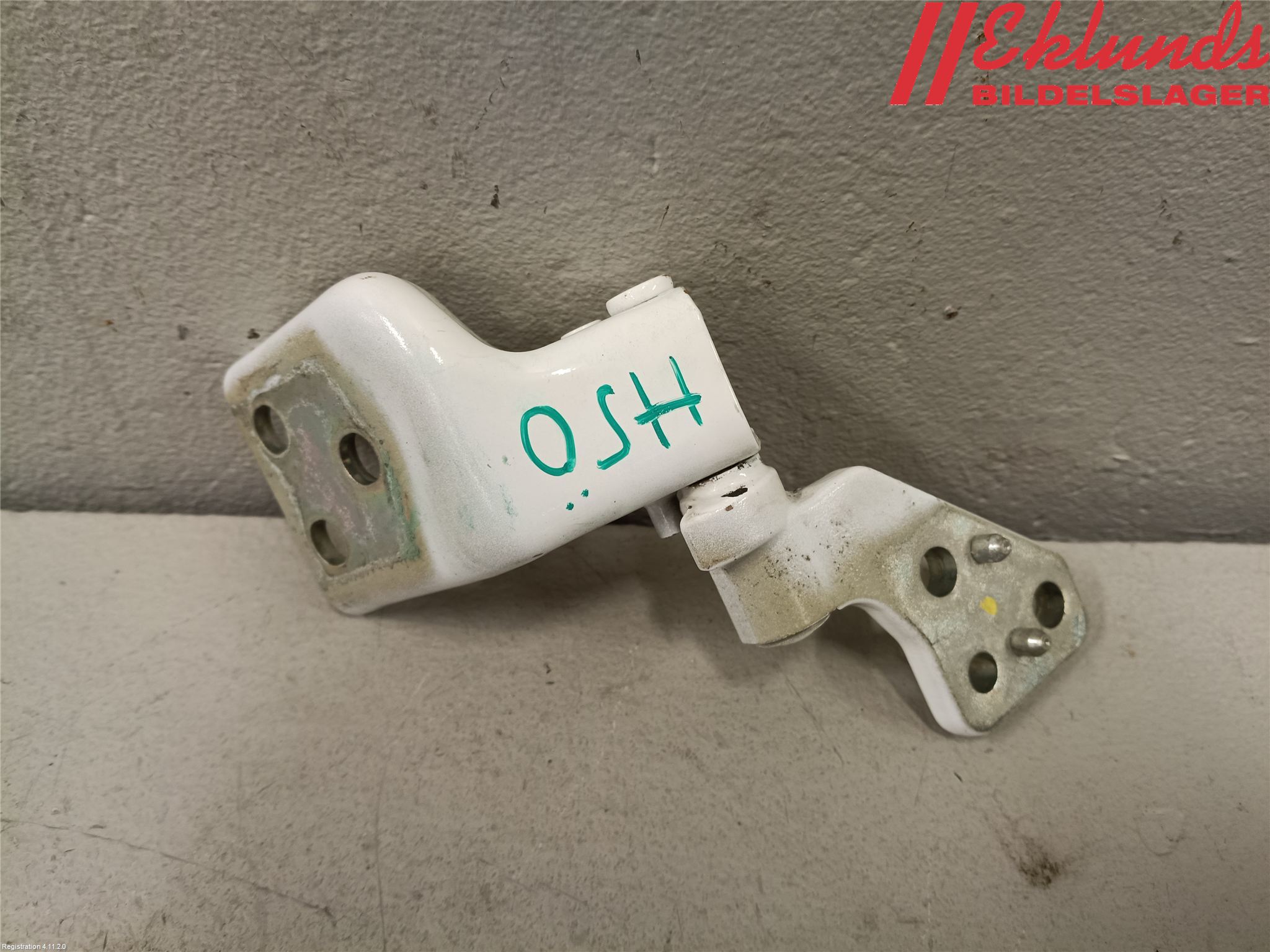 Peugeot PARTNER/E-PARTNER 19- Dörrgångjärn