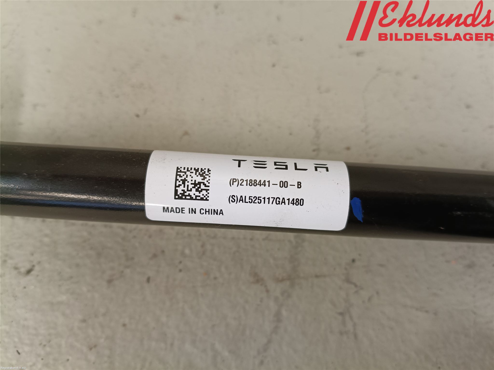 Tesla MODEL Y 21- Bärarm Bak Vänster