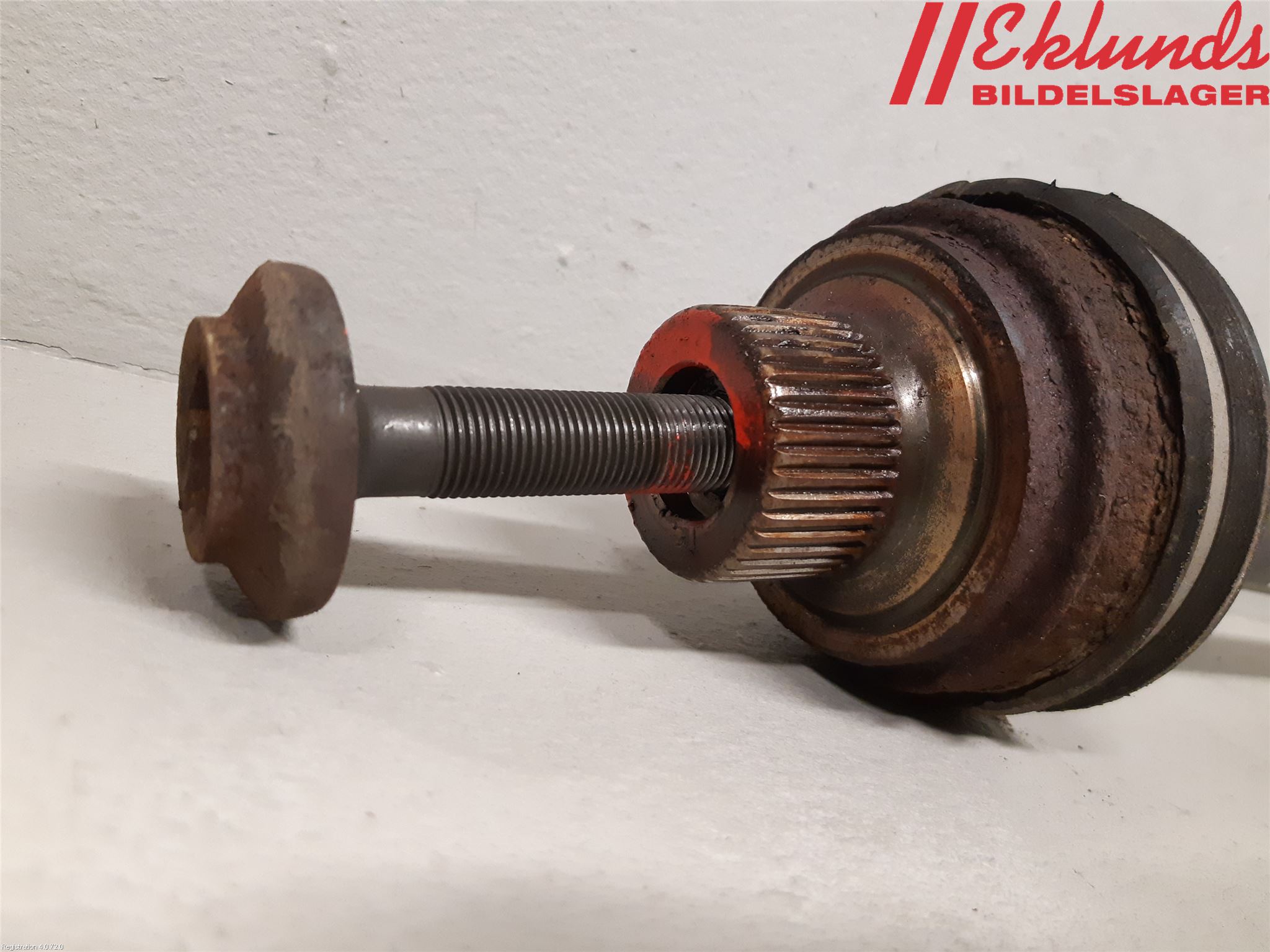 Audi A4 ALLROAD 09-16 Drivaxel Bak Vänster