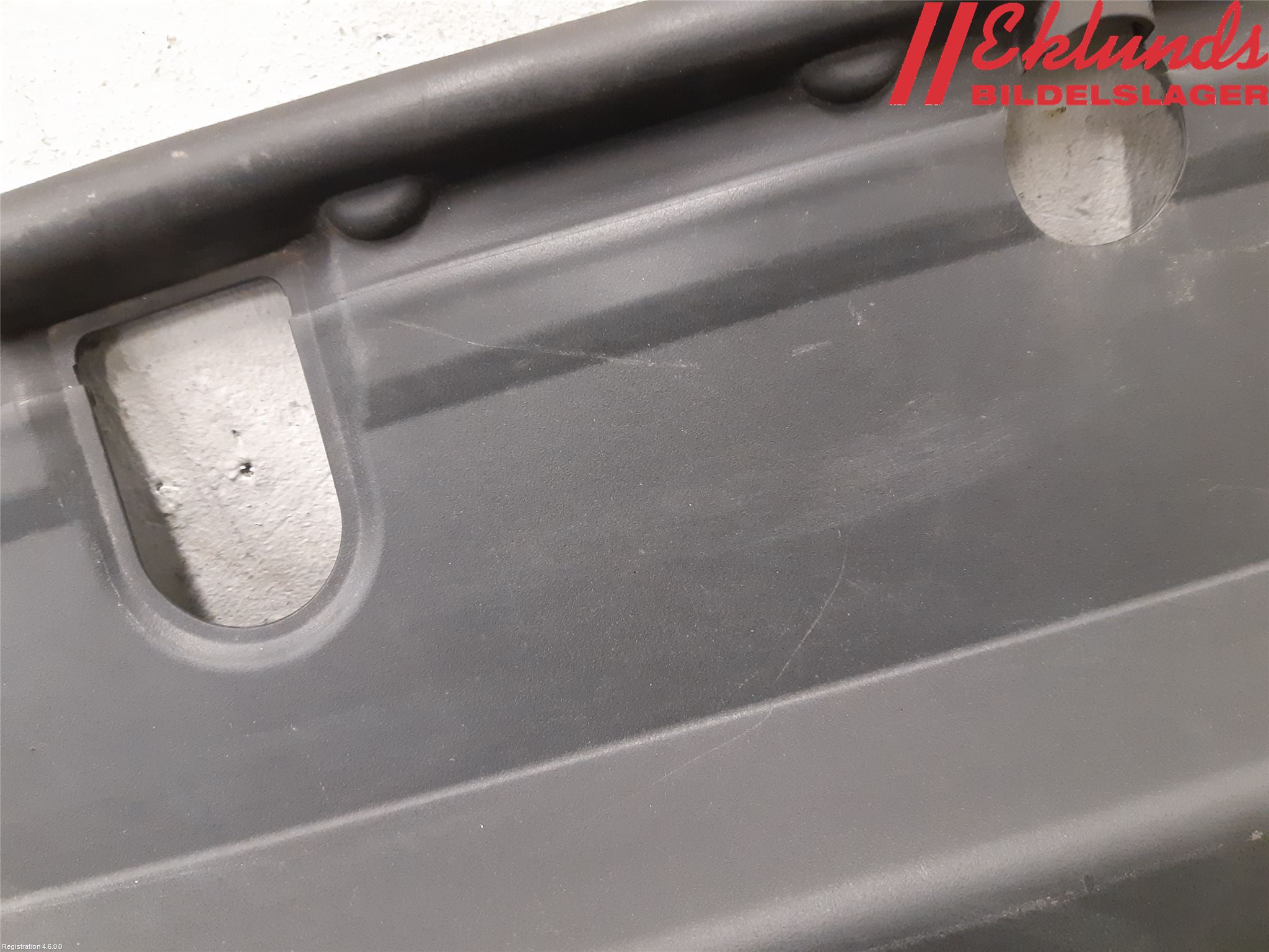 Volvo V90 CROSS COUNTRY 17->> Täckplast Front