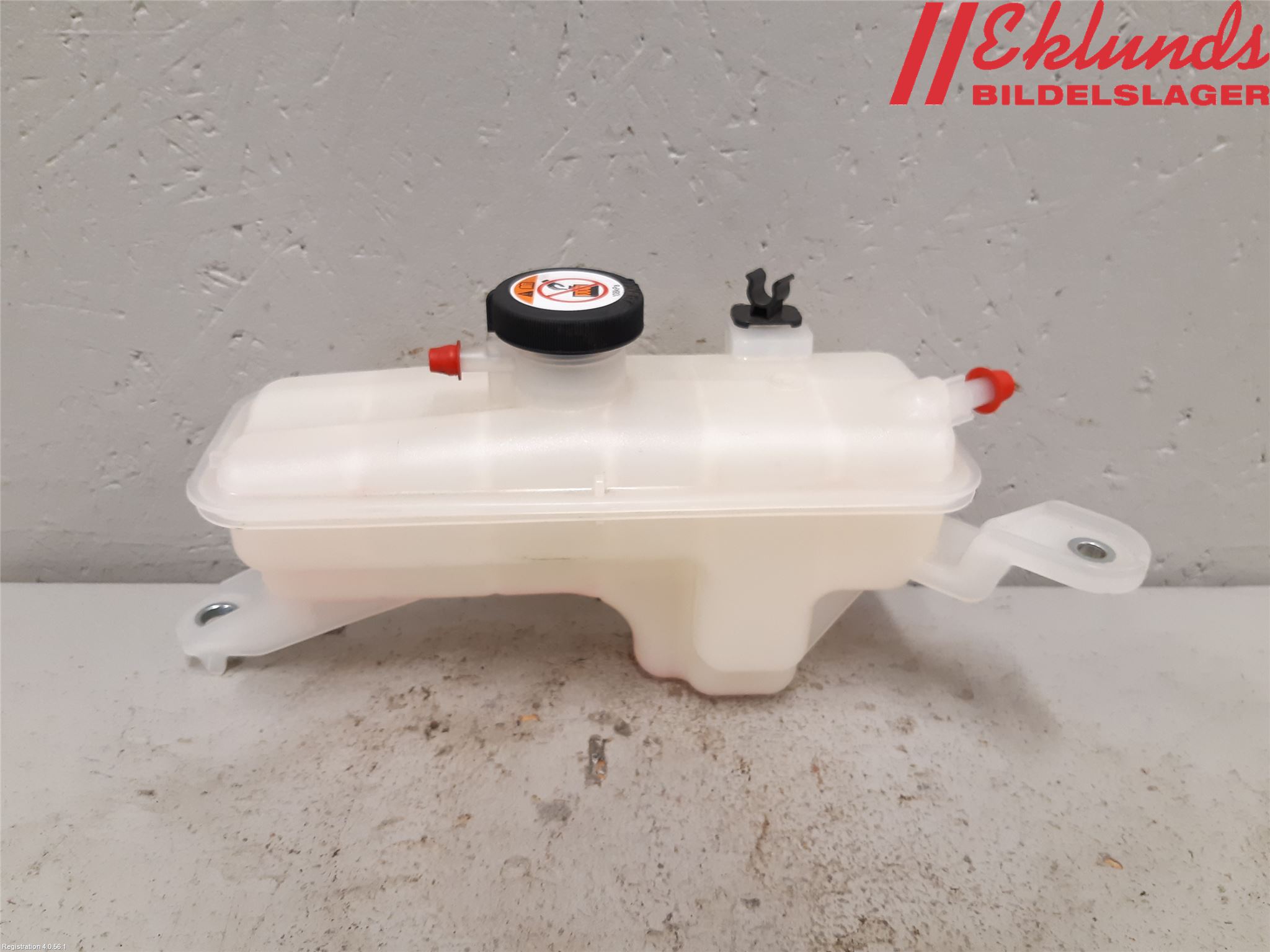 Toyota RAV4 13-18 Expansionstank