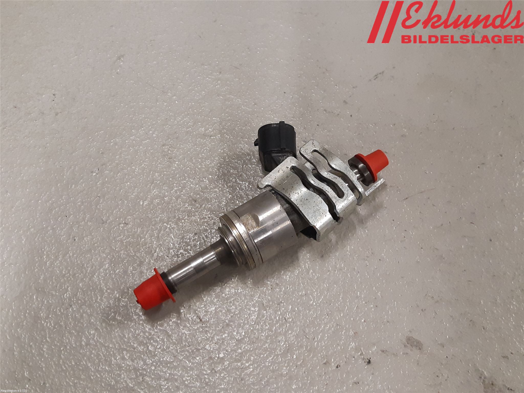 Toyota RAV4 19- Injspridare