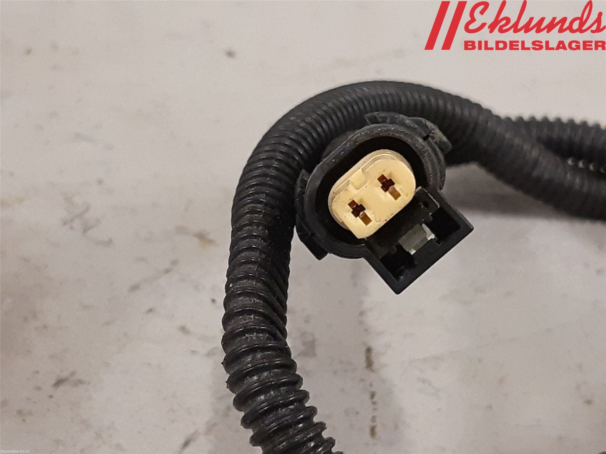 Mercedes-Benz MB C-KLASS (W205) 14-21 Sensor Avgas