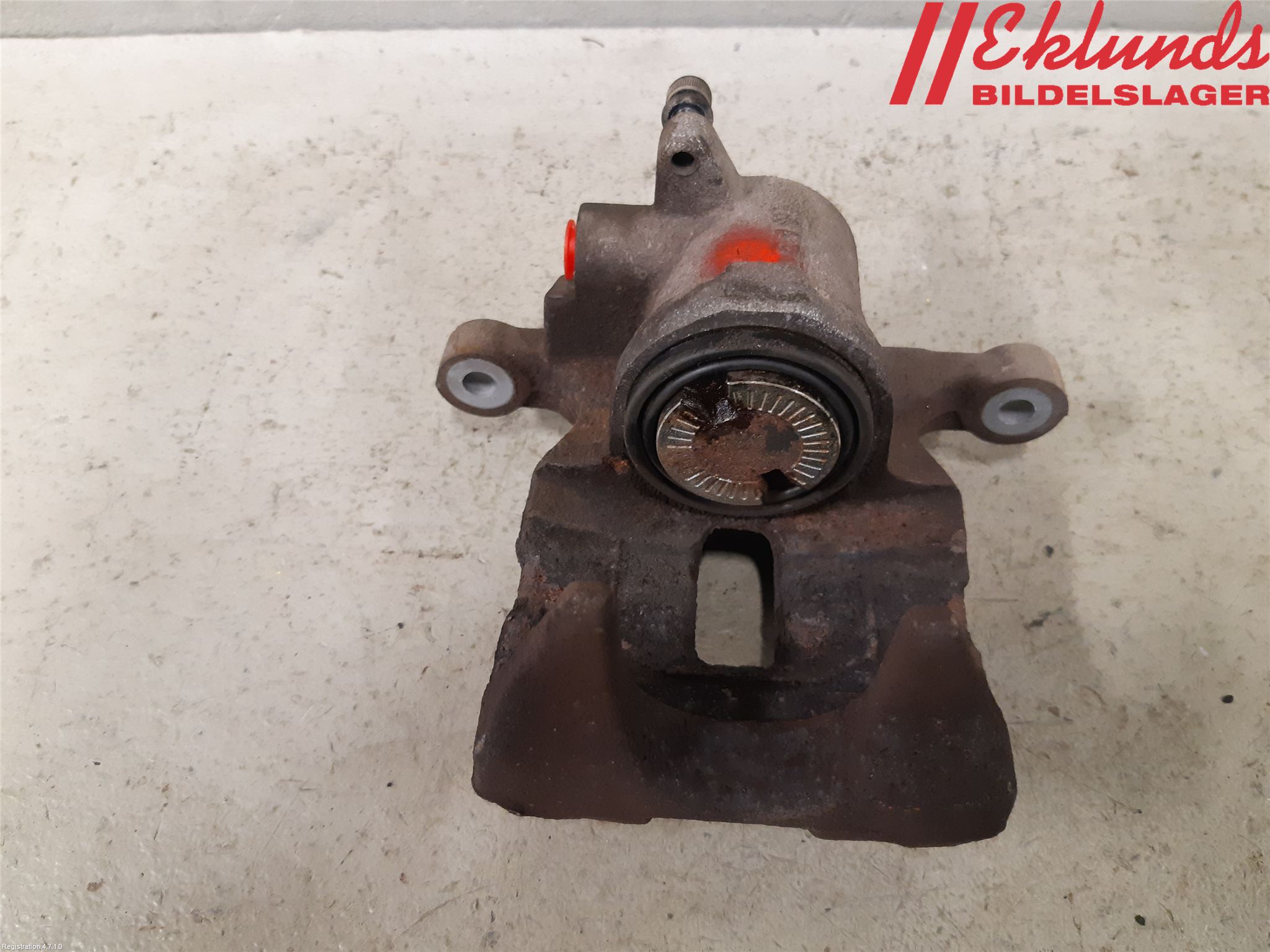 Volvo XC40/RECHARGE 18- Bromsok Bak Vänster