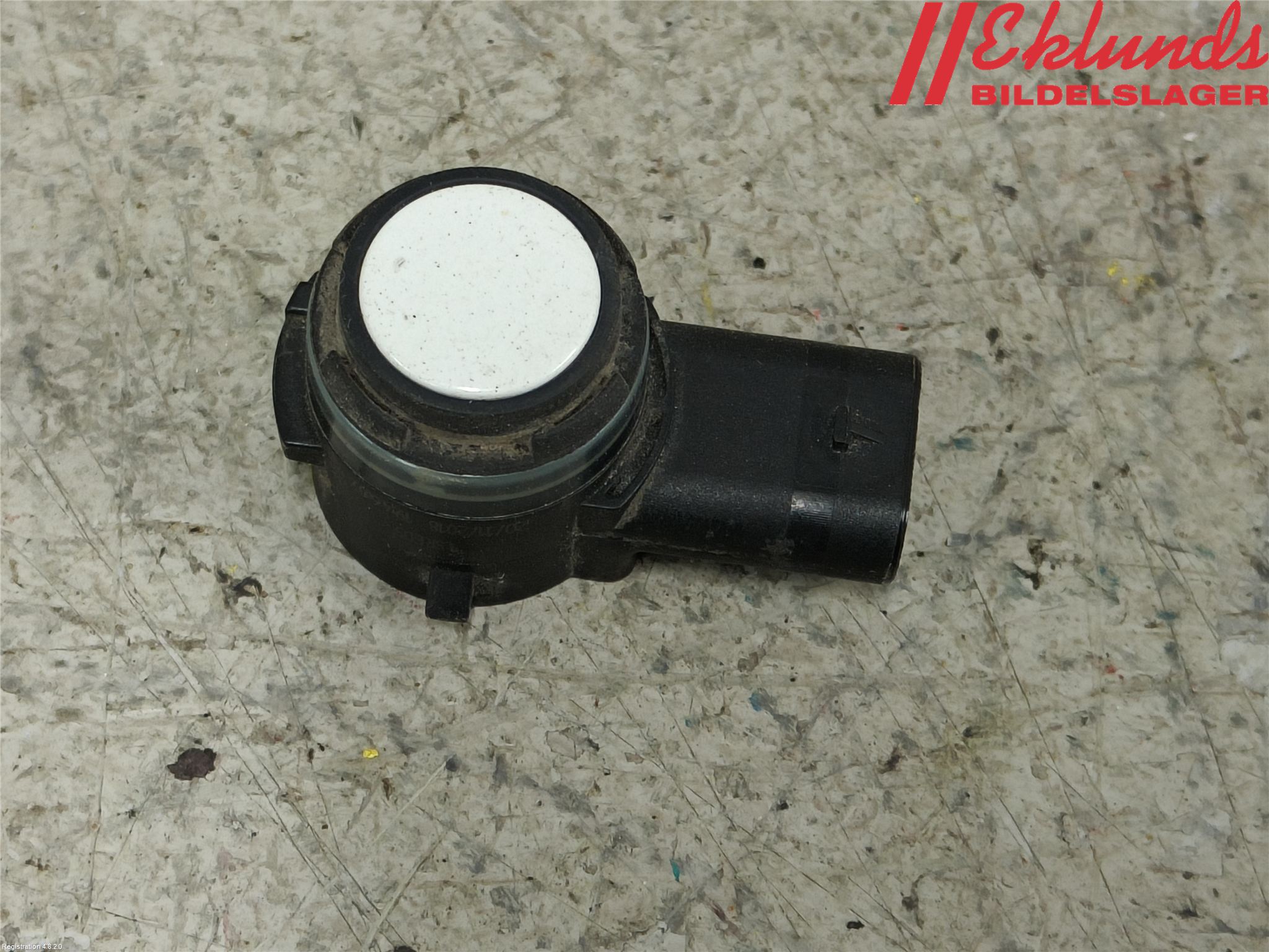Volkswagen VW PASSAT 15-19 Parkeringshjälp Frontsensor