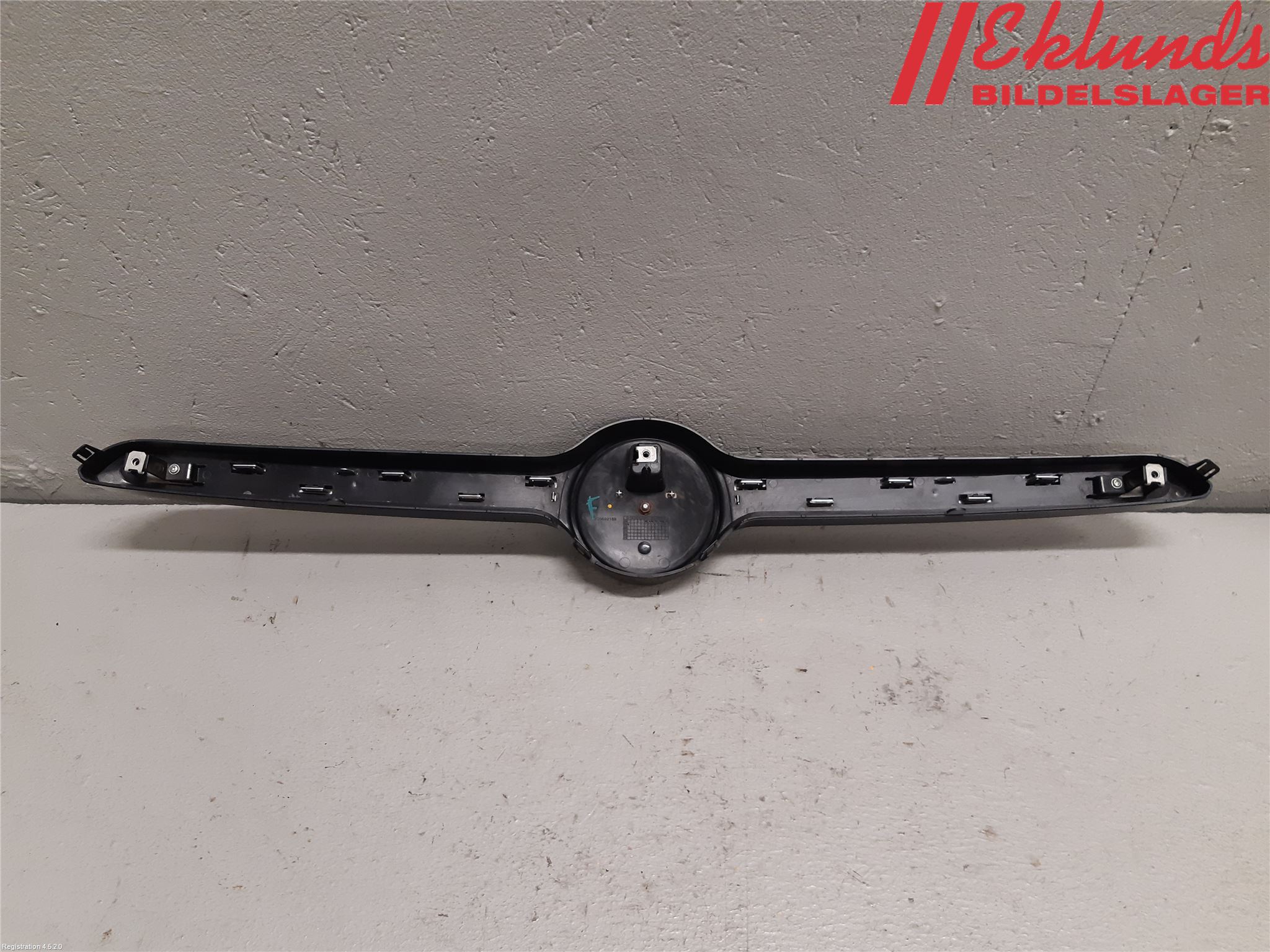 Fiat 500X 15- Emblem