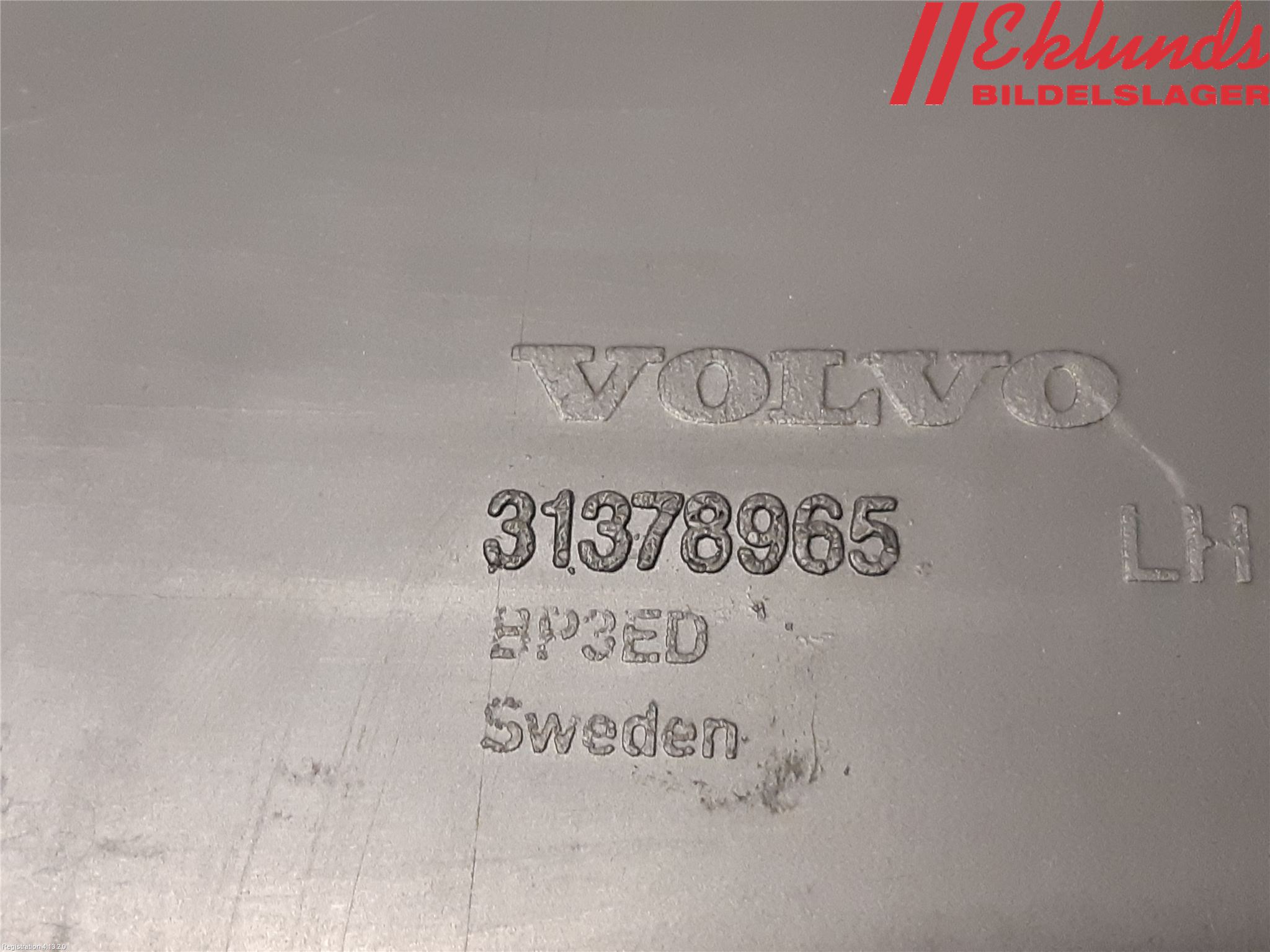 Volvo XC70 14-16 Stötfångardel Fram Vä