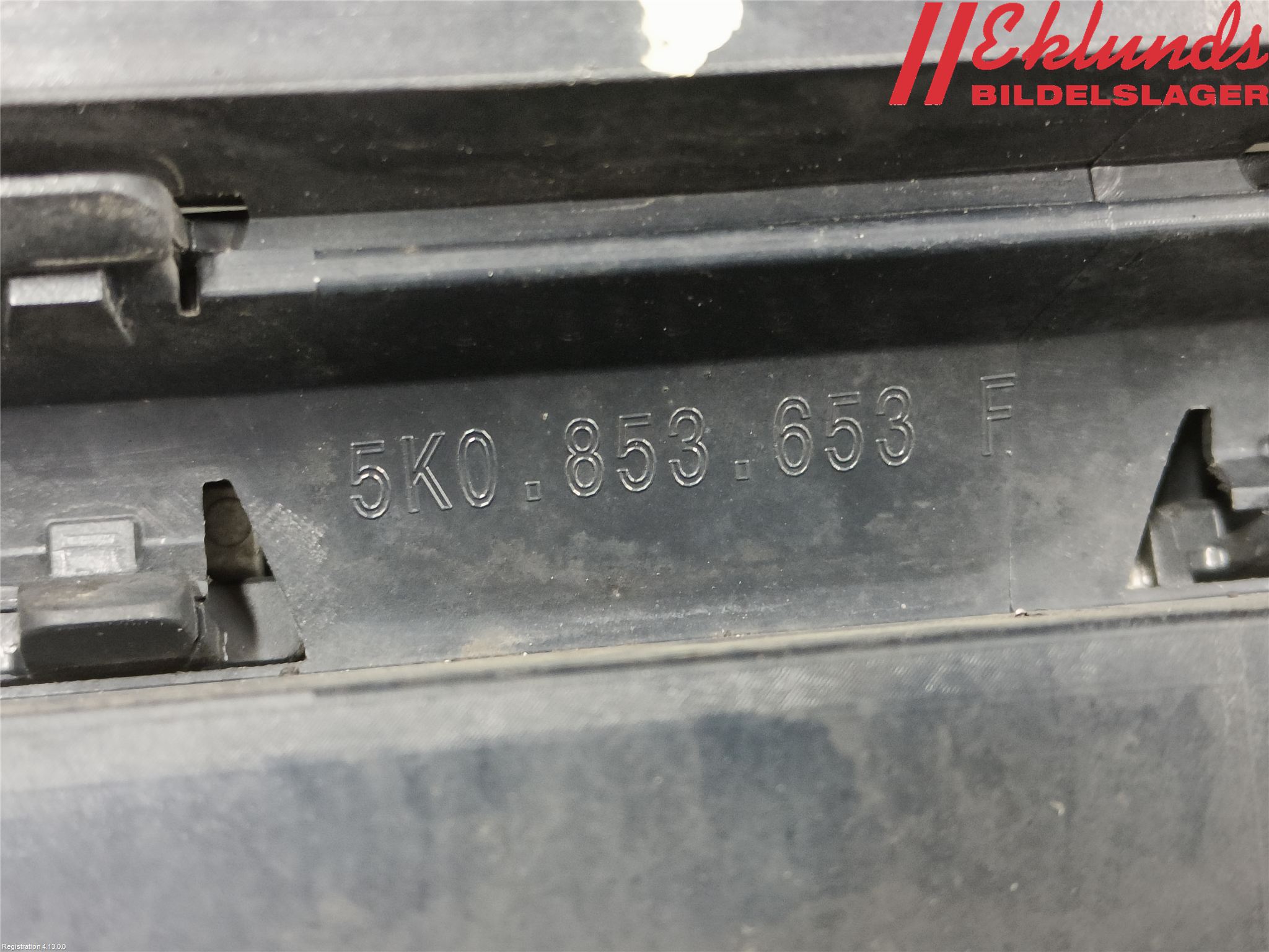 Volkswagen VW GOLF VI 09-13 Grill Komp