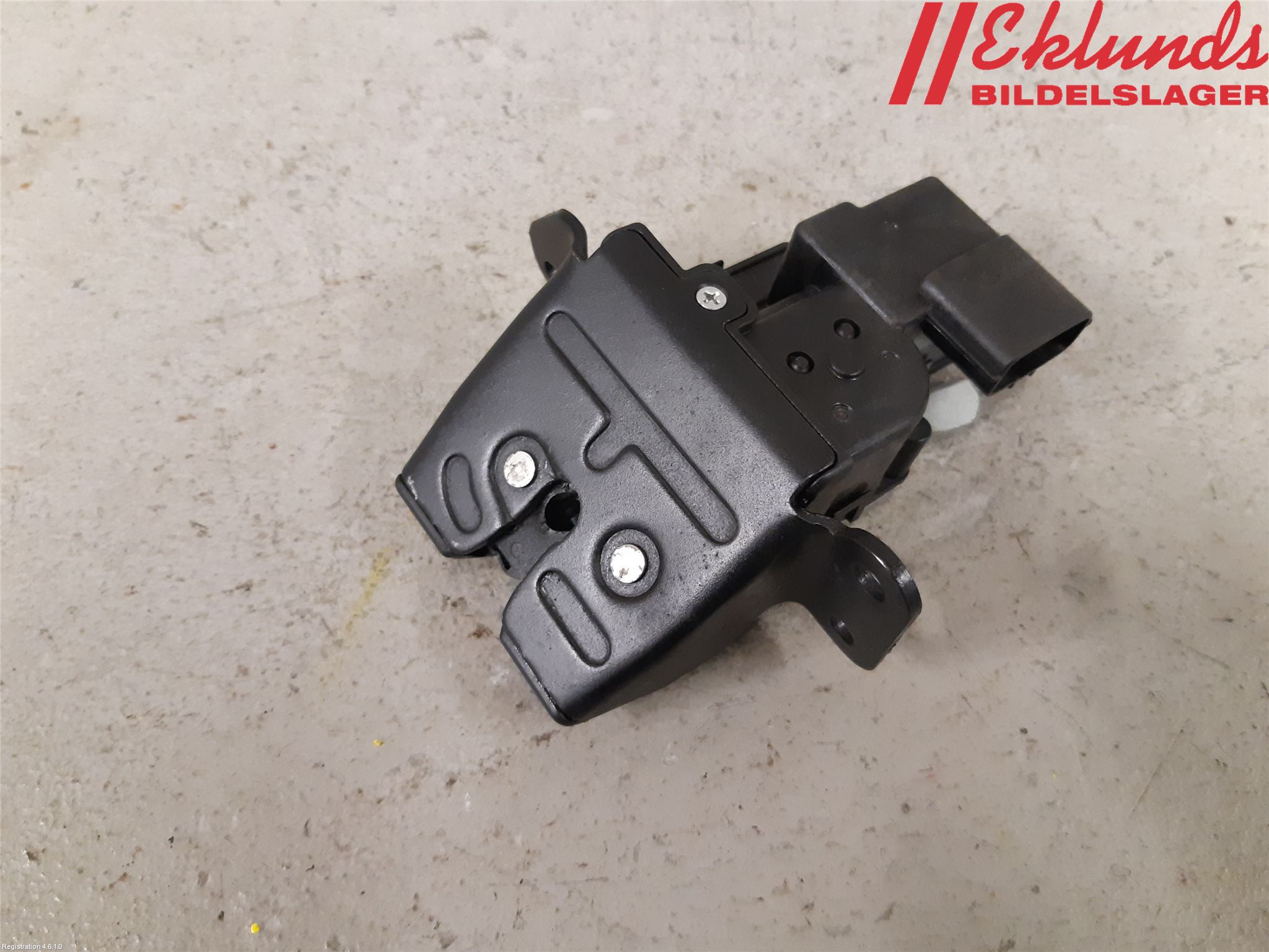 Kia CEED 12-18 Låskista Baklucka