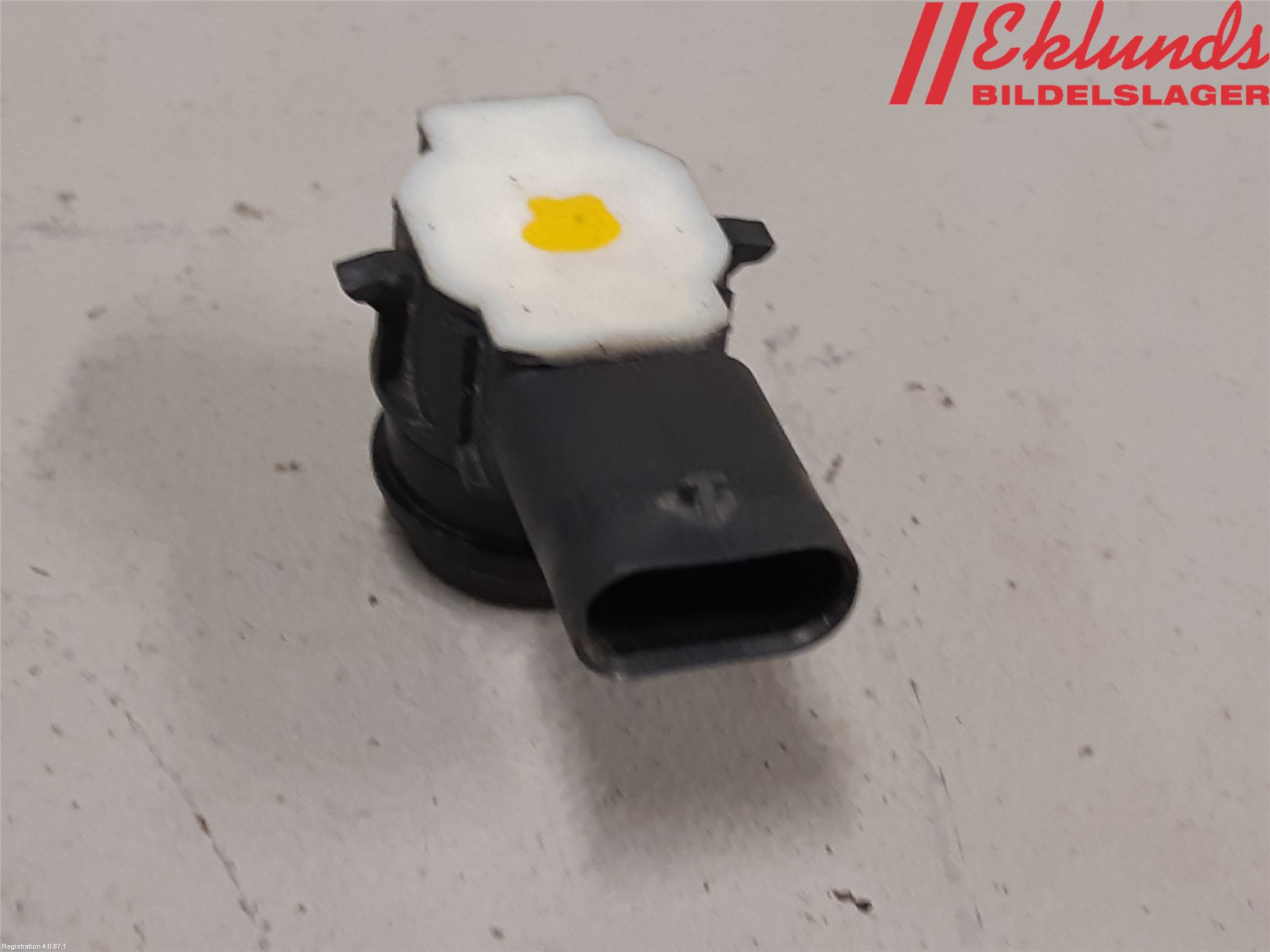 BMW 3 F30/F31/F80 12-19 Parkeringshjälp Backsensor
