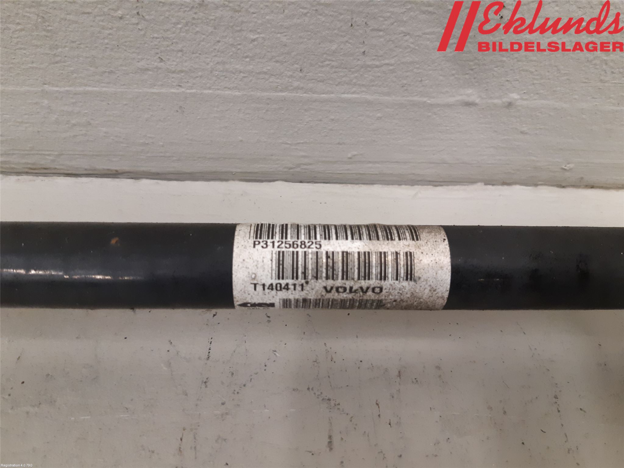 Volvo V40 CROSS COUNTRY 13-19 Drivaxel Bak Vänster