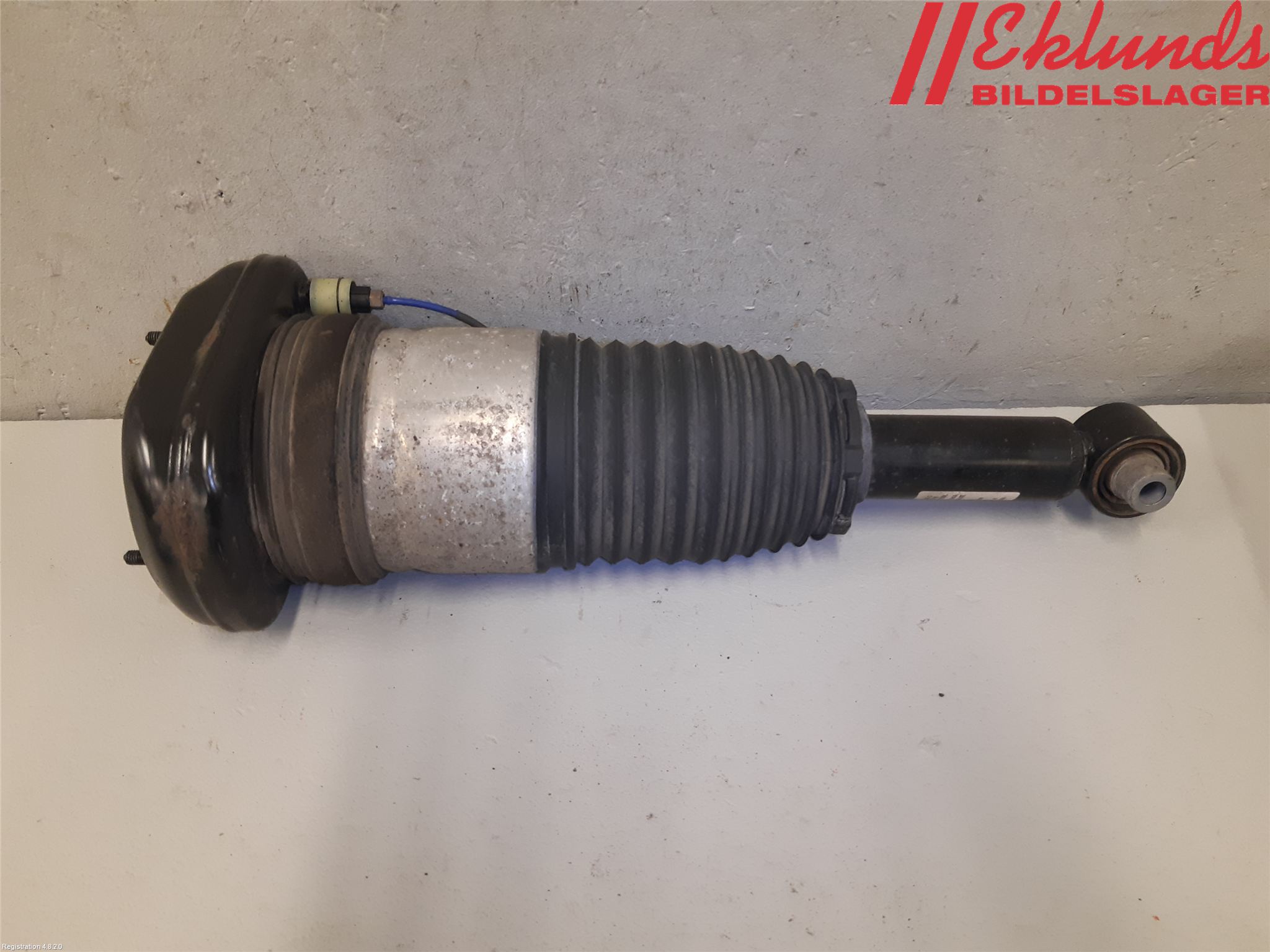 BMW 5 G30/G31/F90 17-23 Fjäderben Bak Höger