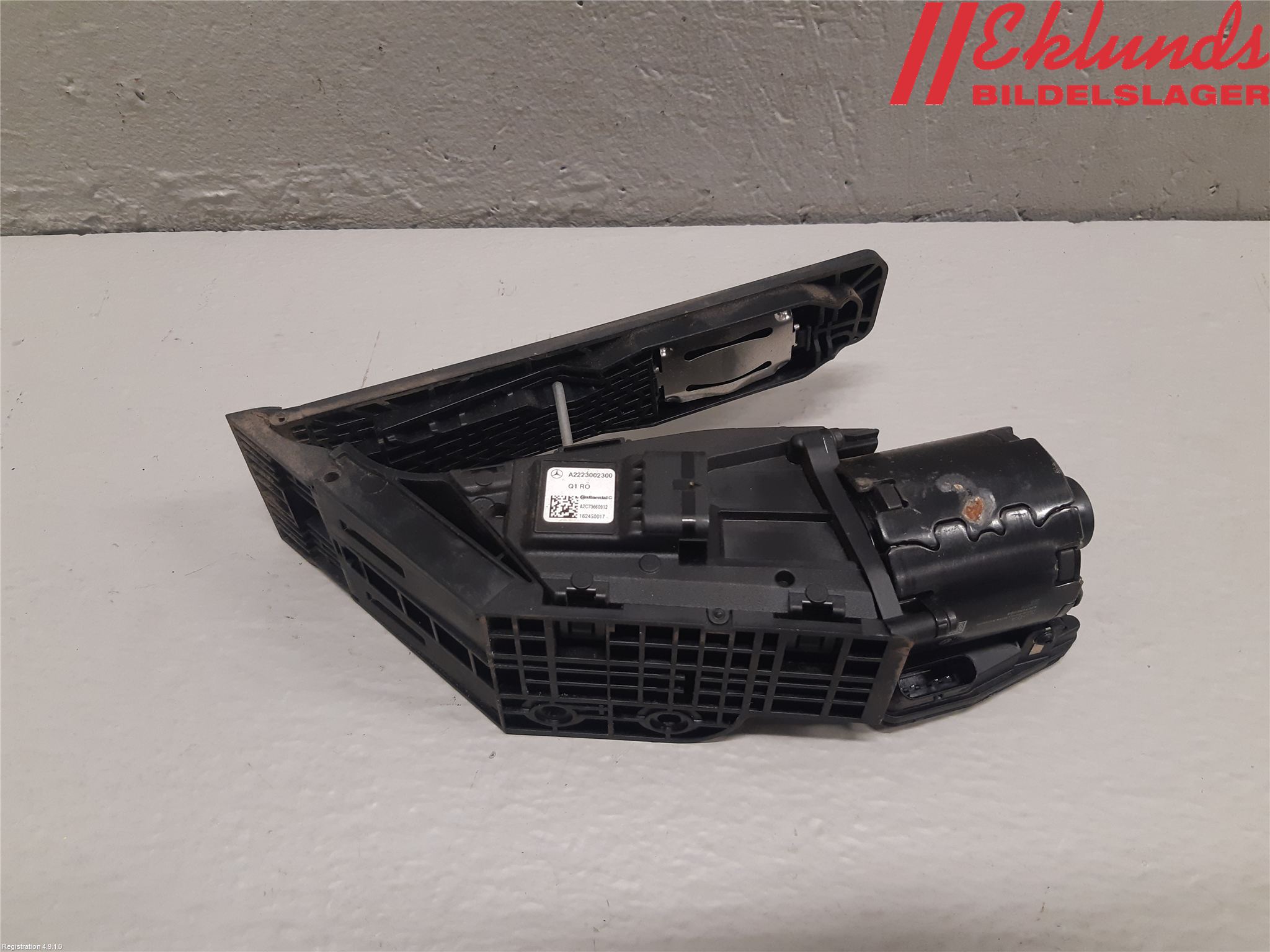 Mercedes-Benz MB C-KLASS (W205) 14-21 Gaspedal