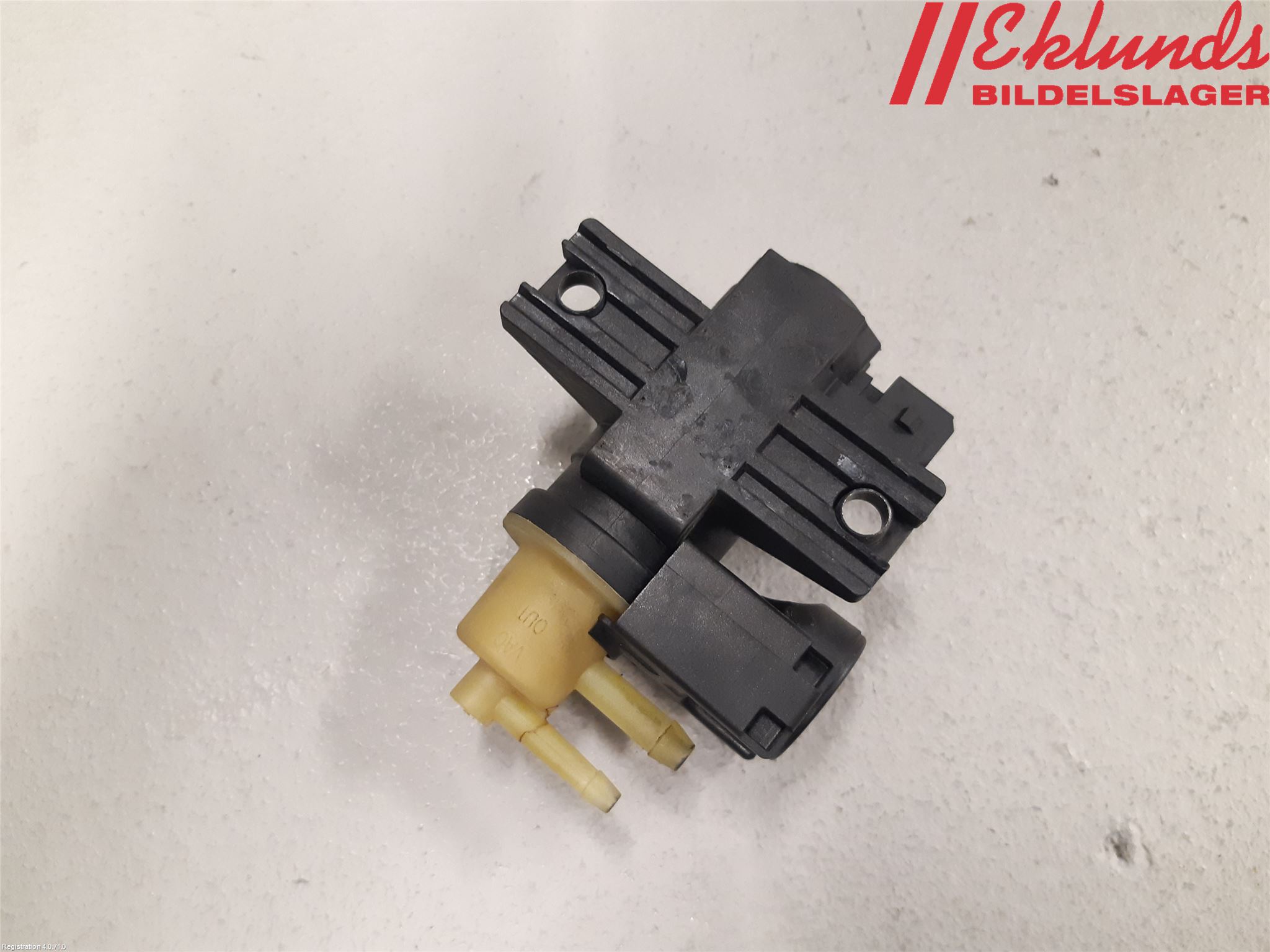 Renault MEGANE III 09-15 Vakuumventil