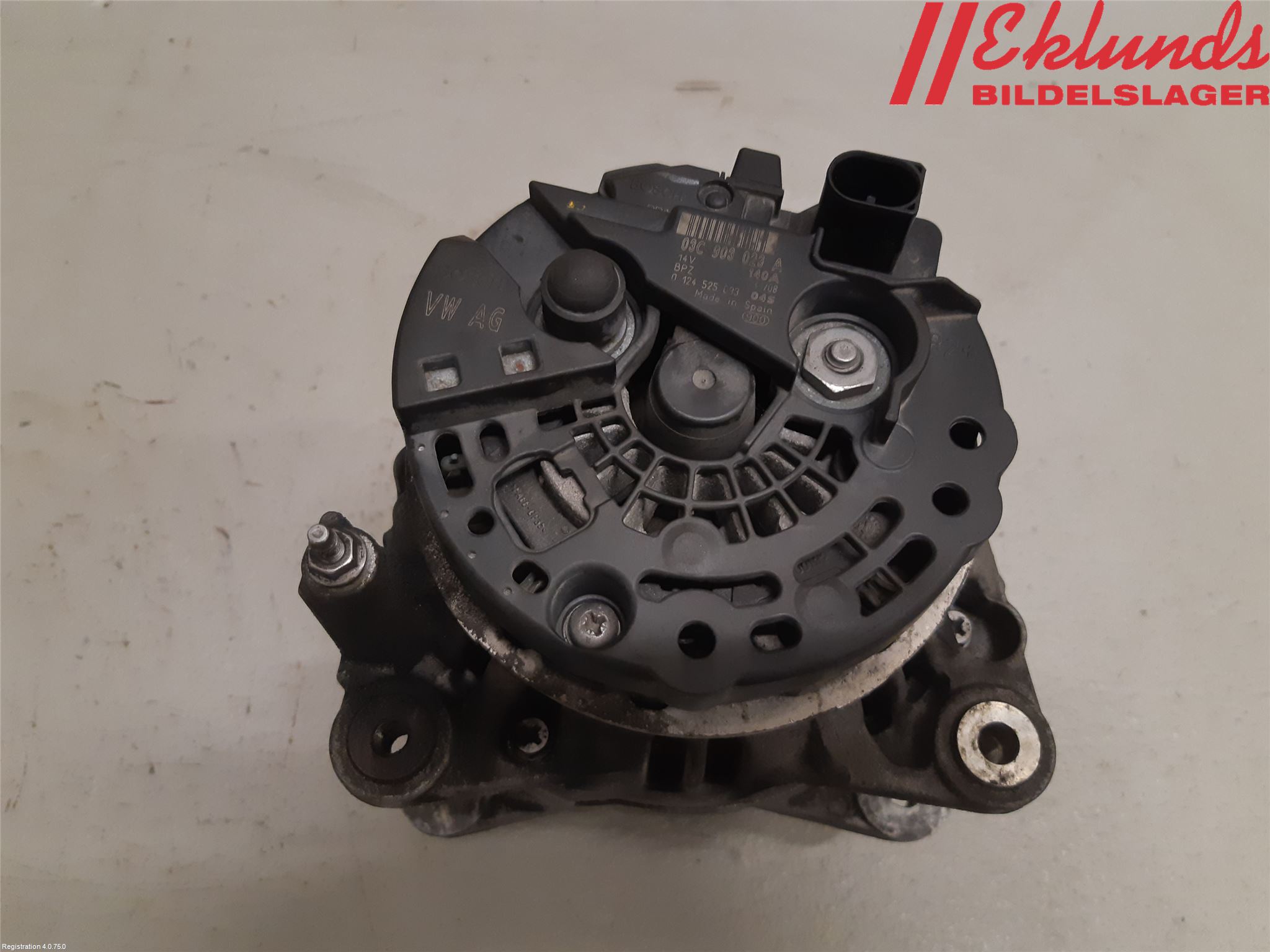 Volkswagen VW GOLF VI 09-13 Generator