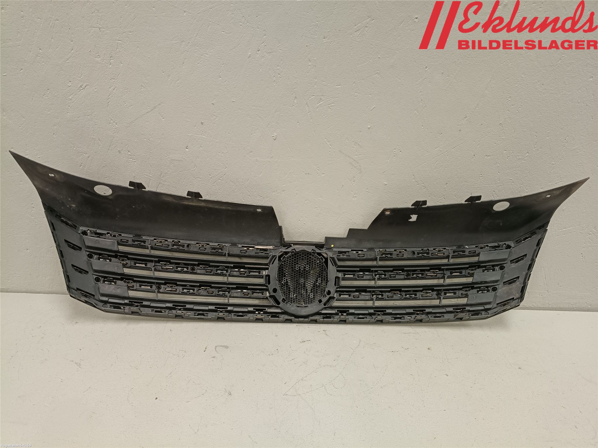 Volkswagen VW PASSAT 11-14 Grill Komp