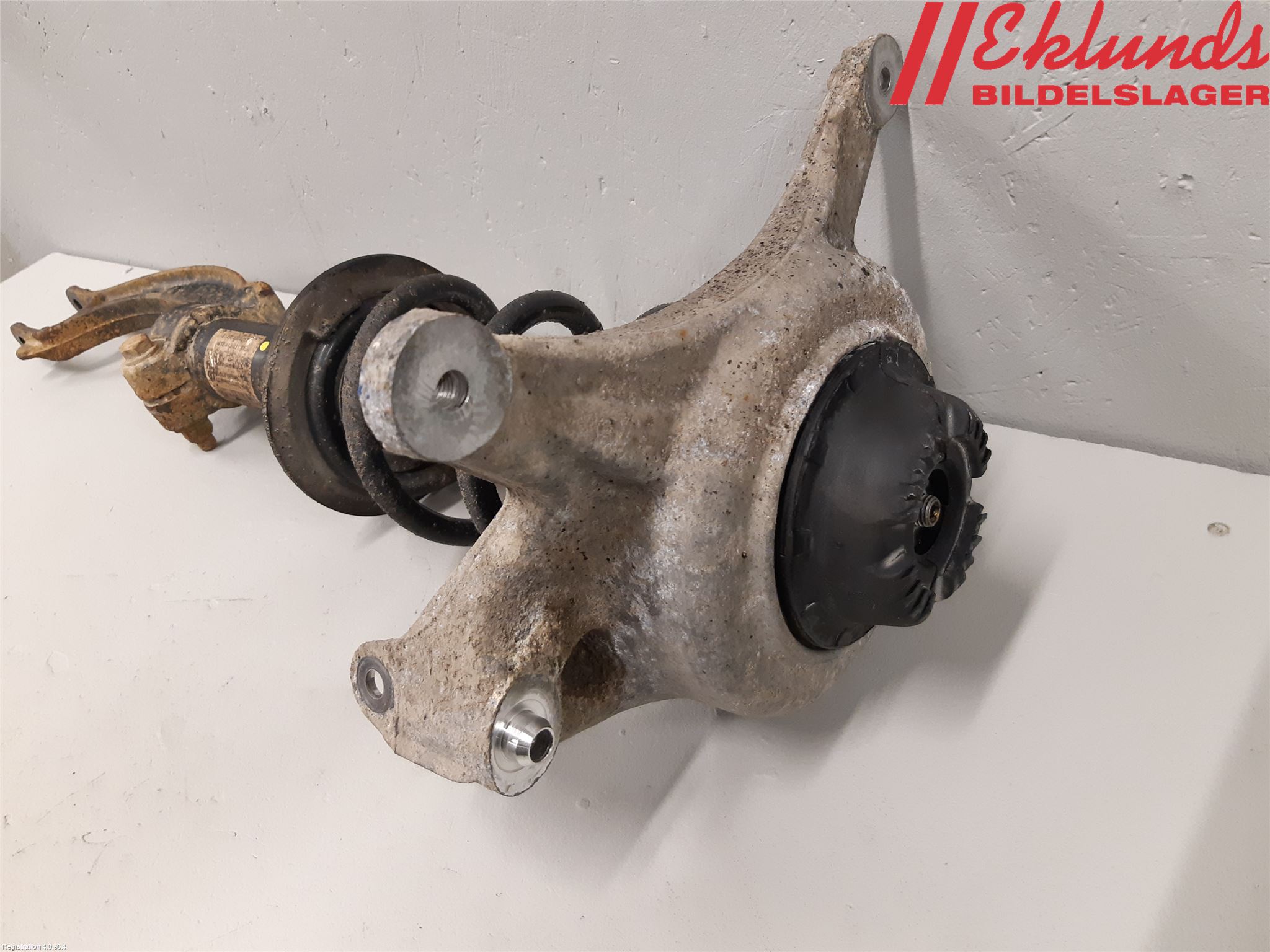 Audi A4/S4 08-11 Fjäderben Fram Vänster