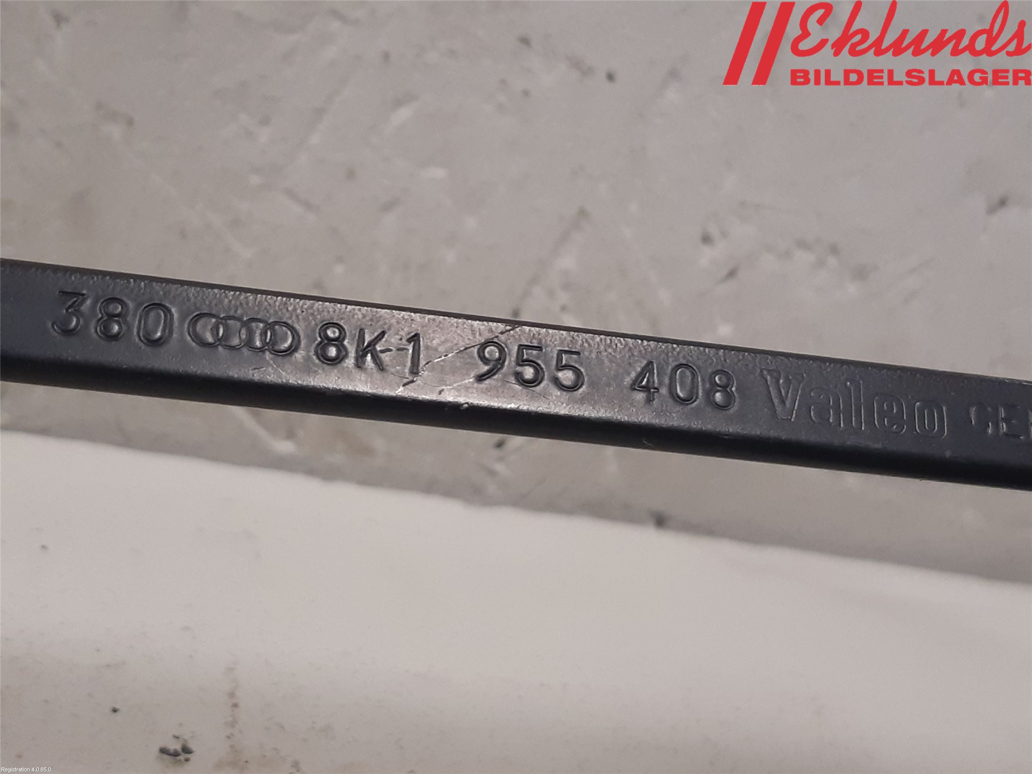 Audi A4/S4 08-11 Torkararm Armar Vindruta