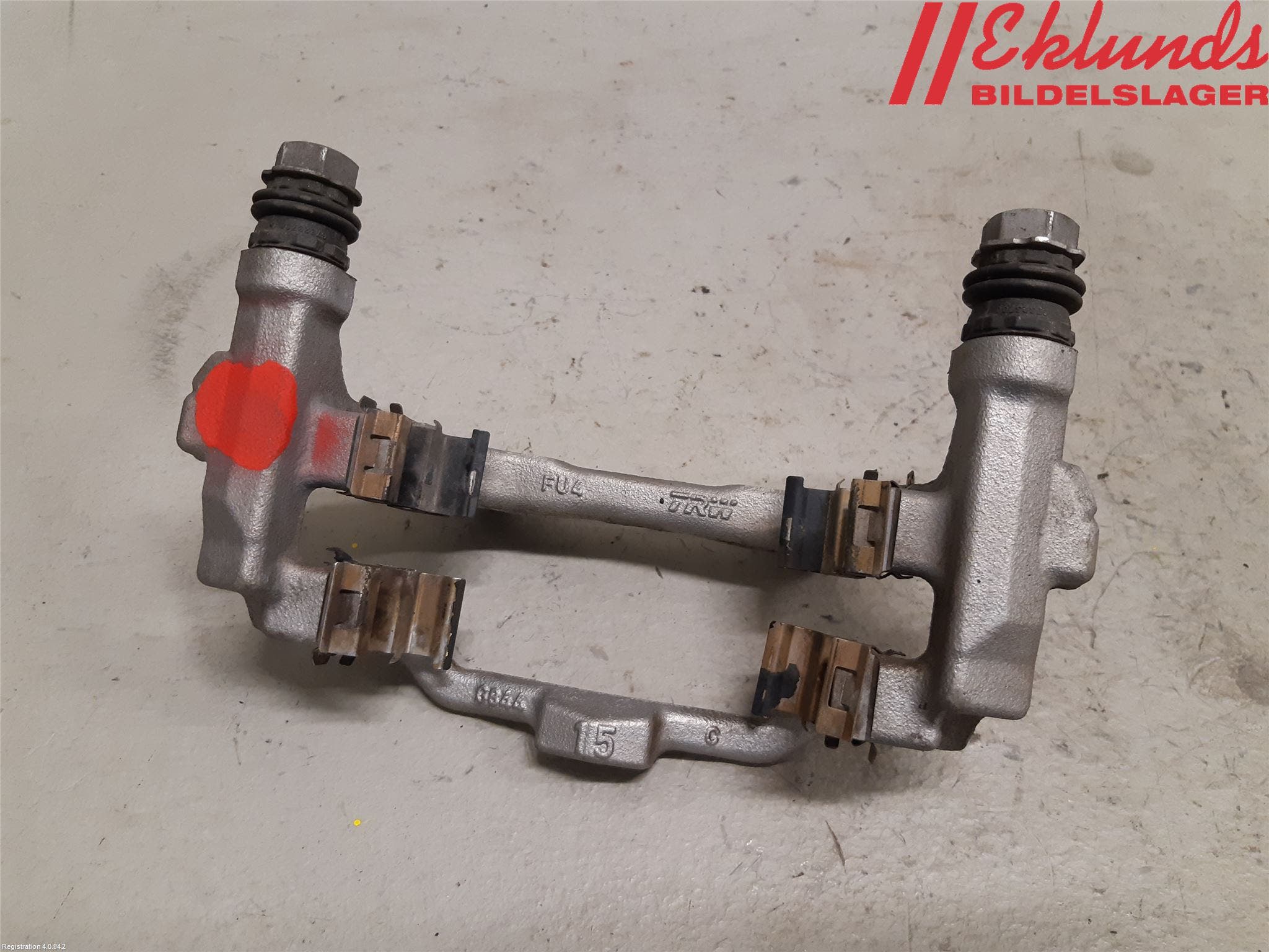 Toyota COROLLA 19- Bromsokshållare