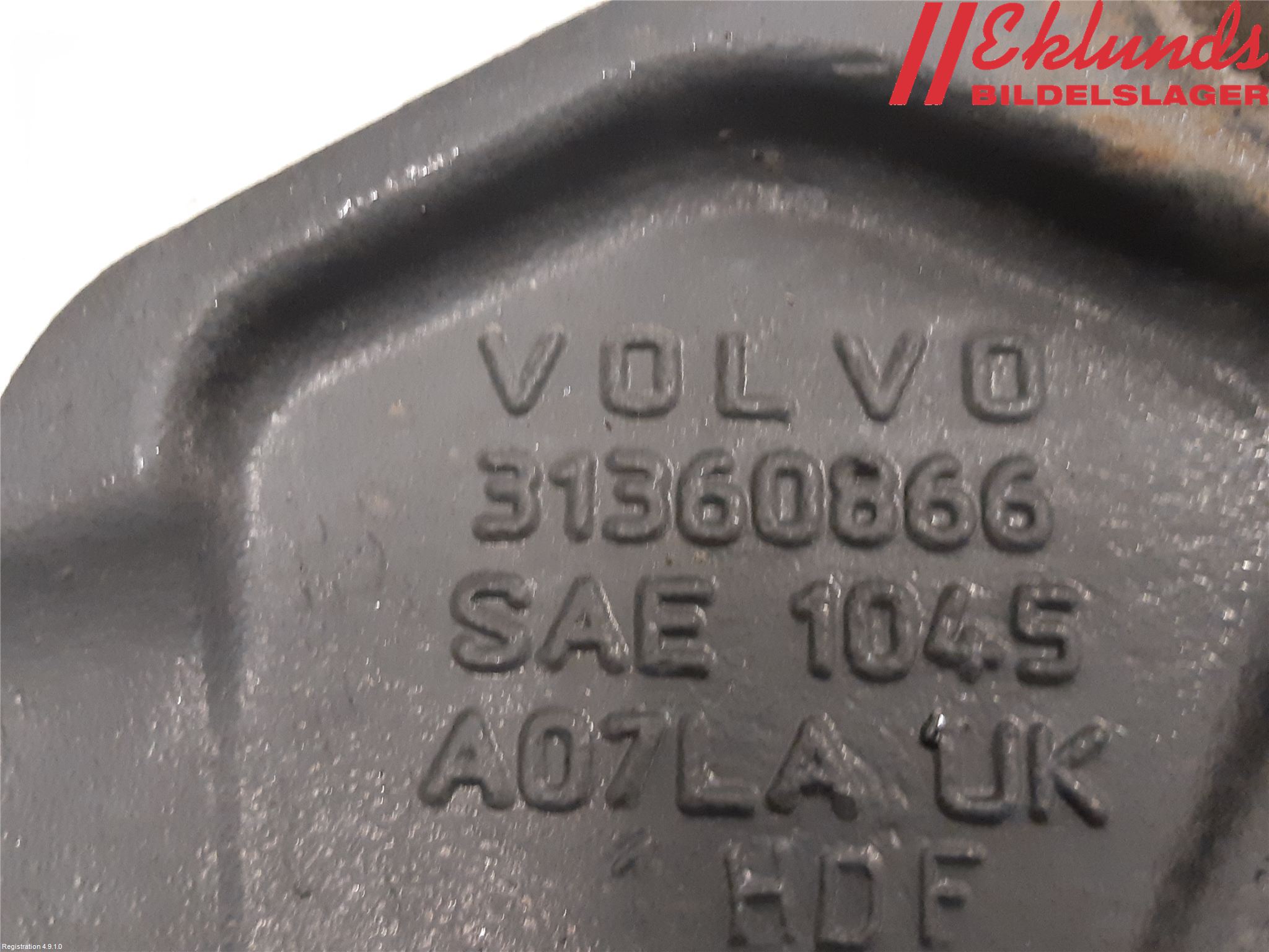 Volvo V60 19- Bärarm Bak Övre Höger