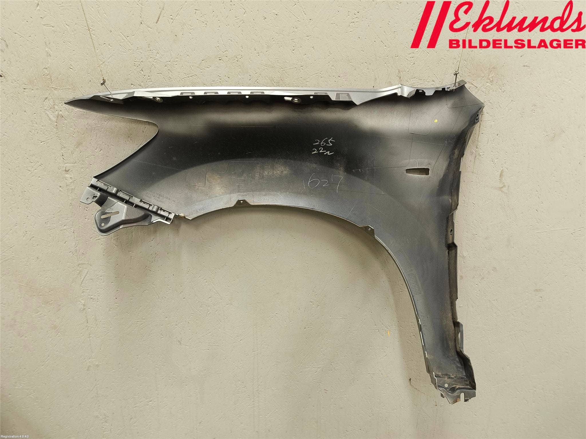 Mitsubishi ASX 10-22 Skärm Fram Höger