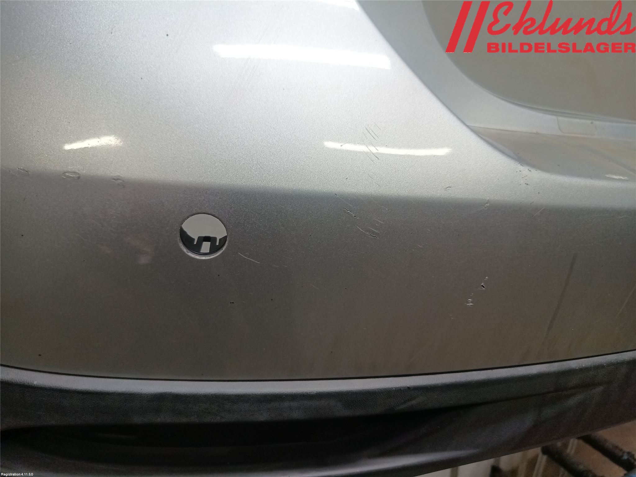 Volkswagen VW TOURAN 10-15 Stötfångarbeklädnad Bak