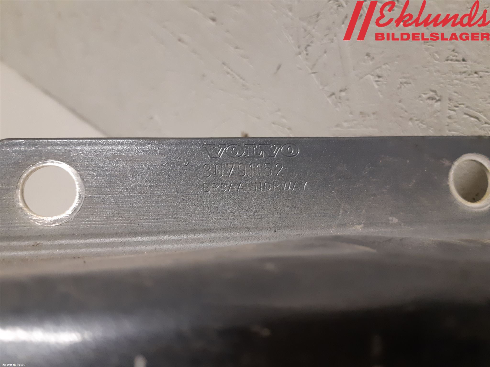 Volvo S80 07-13 Stötfångarbalk Fram