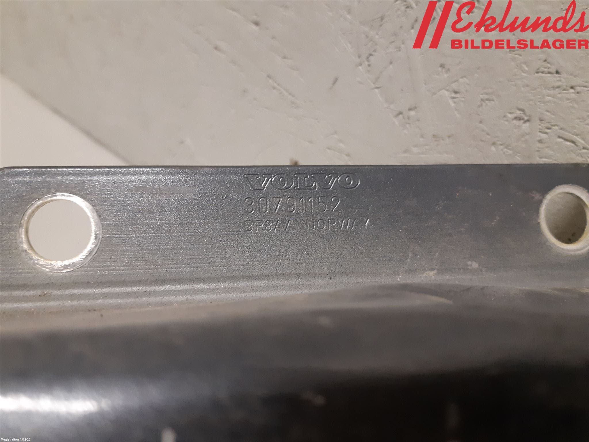 Volvo S80 07-13 Stötfångarbalk Fram