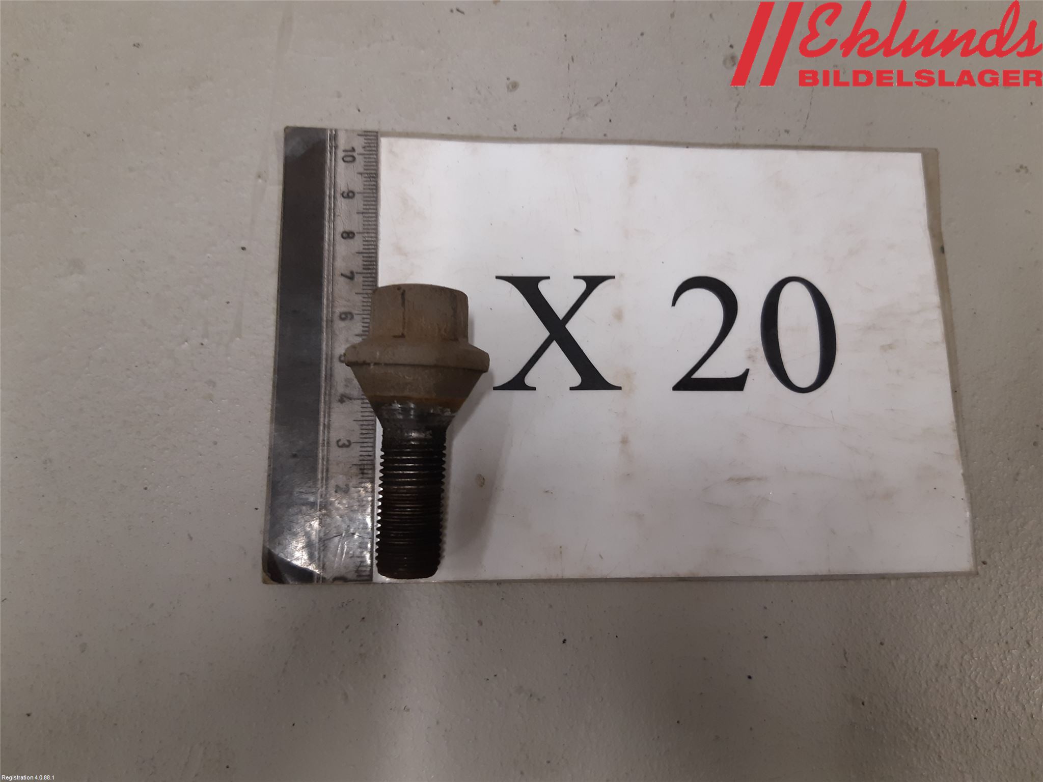 Renault MASTER III  10-14 Hjulmutter-Bult-Sats