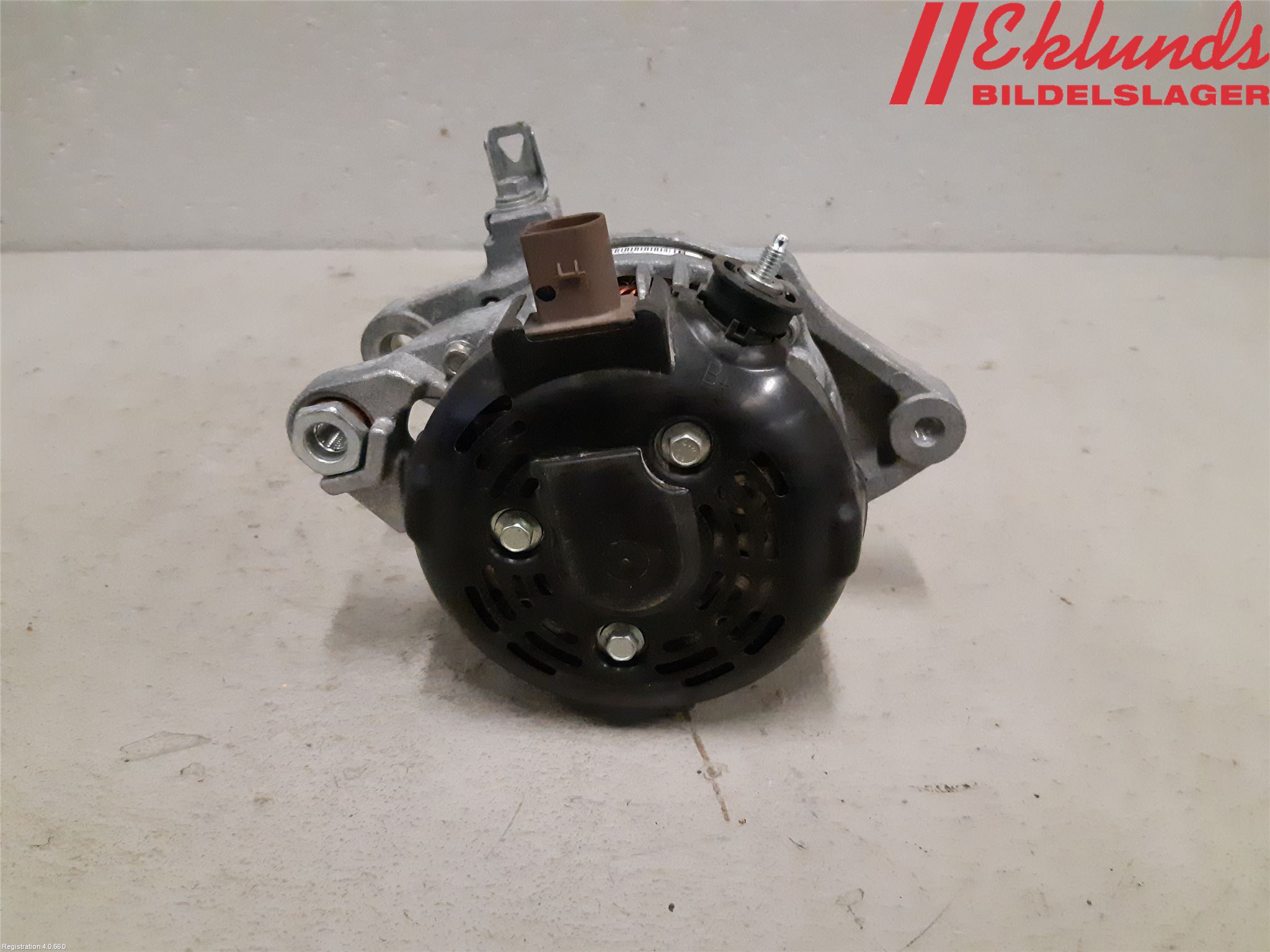 Toyota VERSO 09-18 Generator