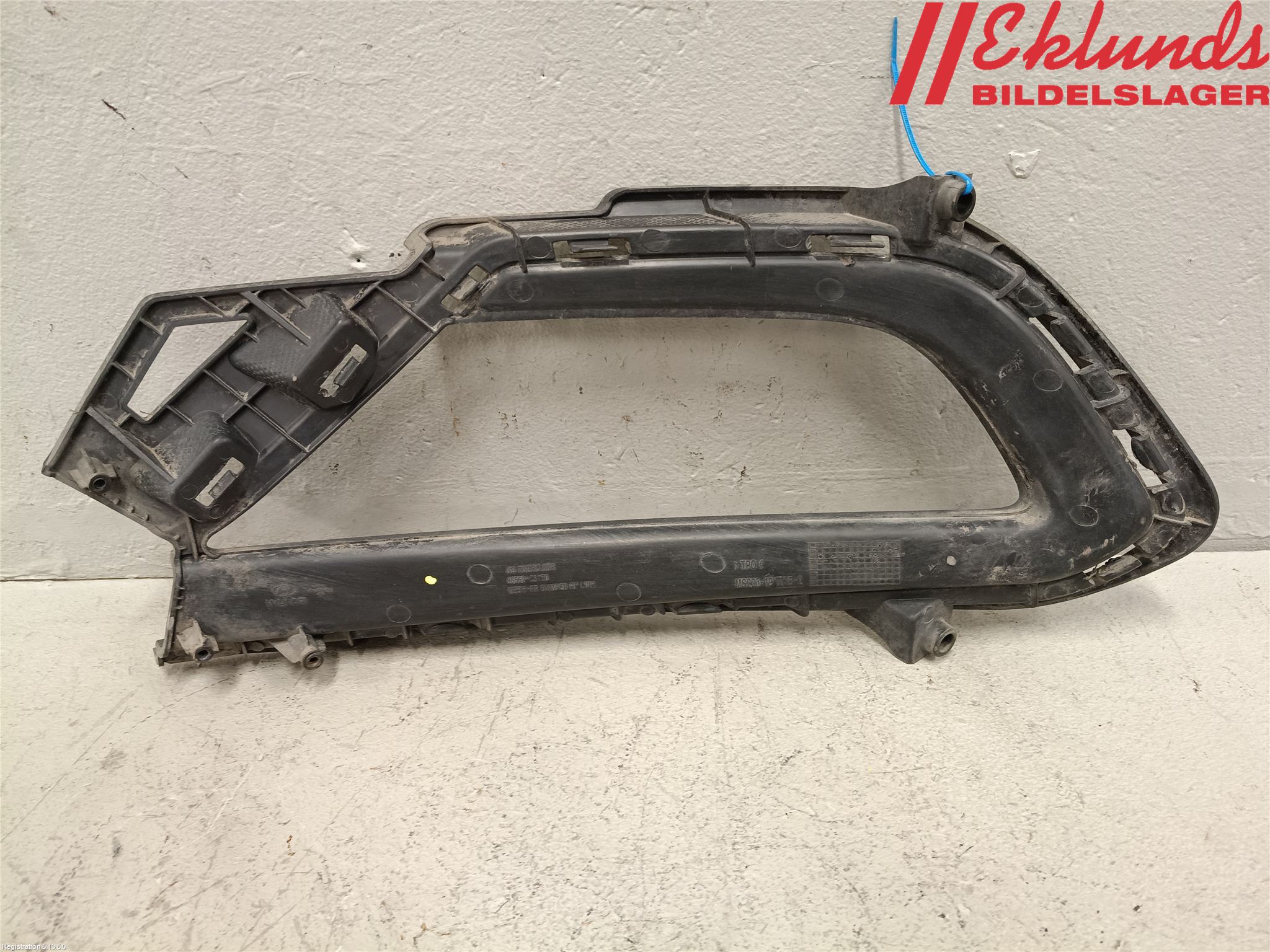 Hyundai i20 GB 15-20 Dimljussarg Fram