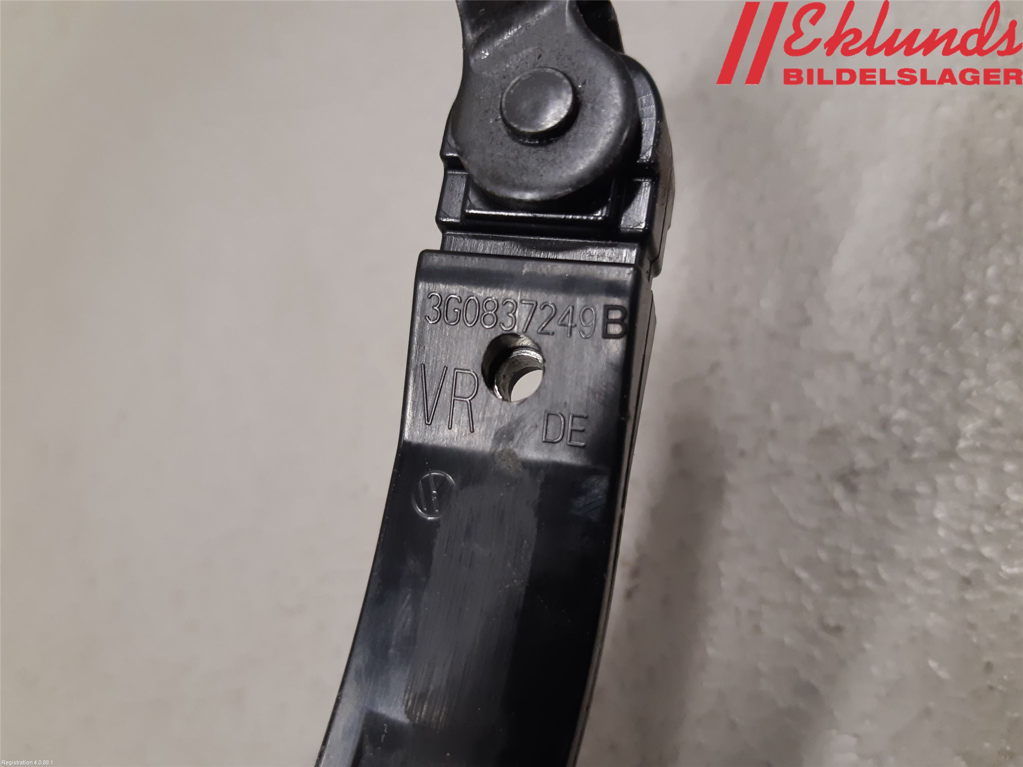 Volkswagen VW PASSAT 15-19 Dörrstopp