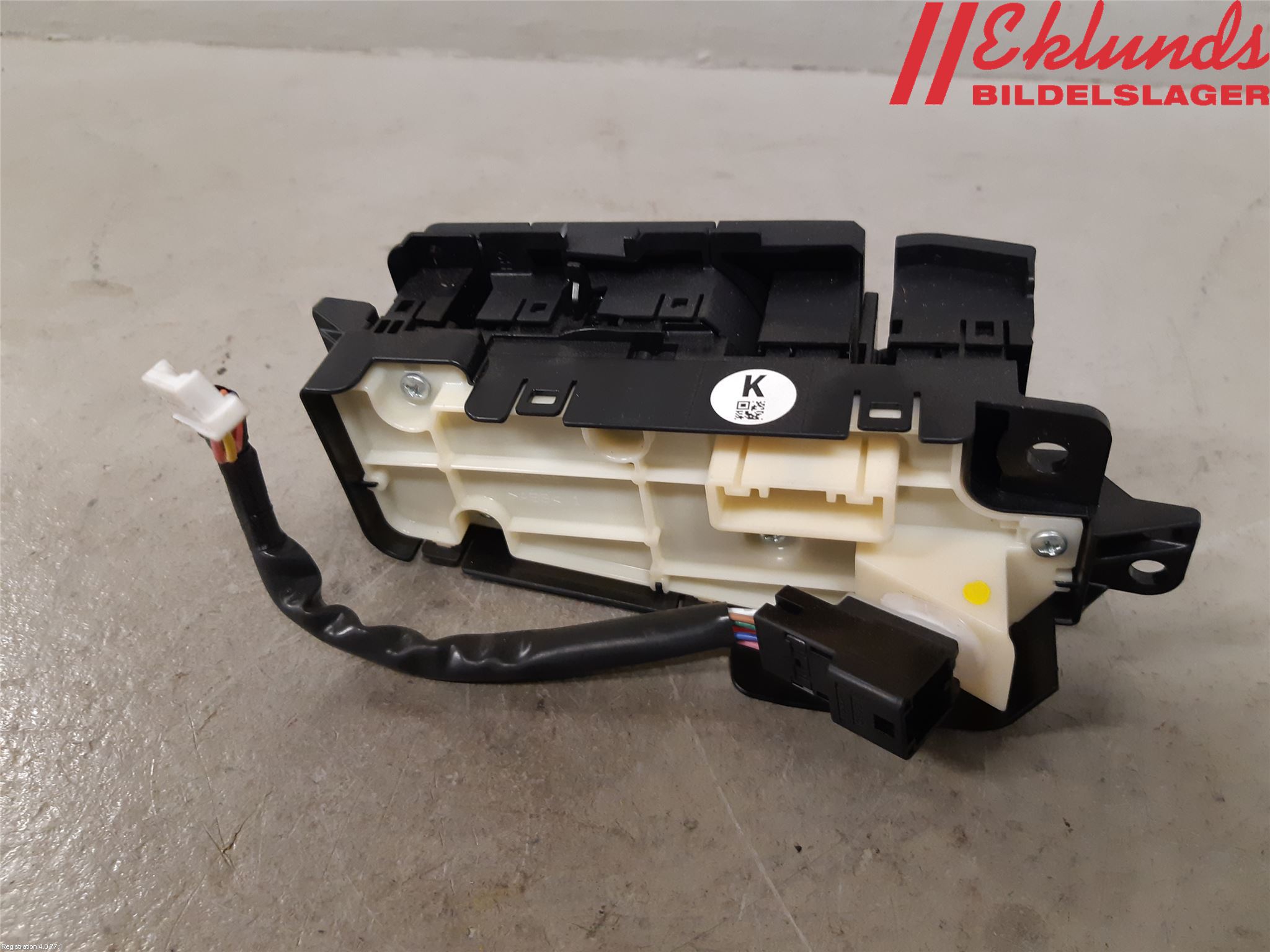 Toyota RAV4 19- Strömställare Multifunktion