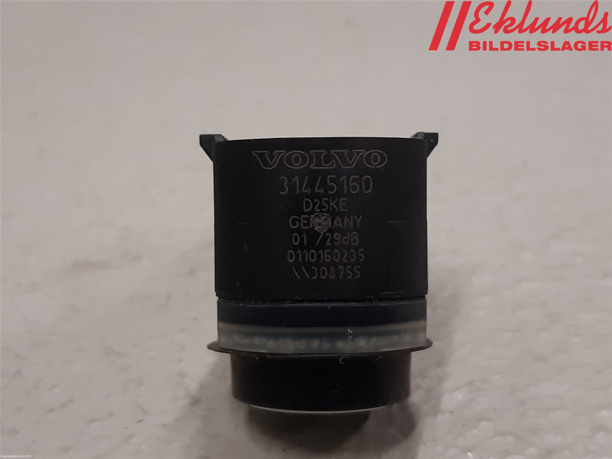 Volvo V40 12-19 Parkeringshjälp Backsensor