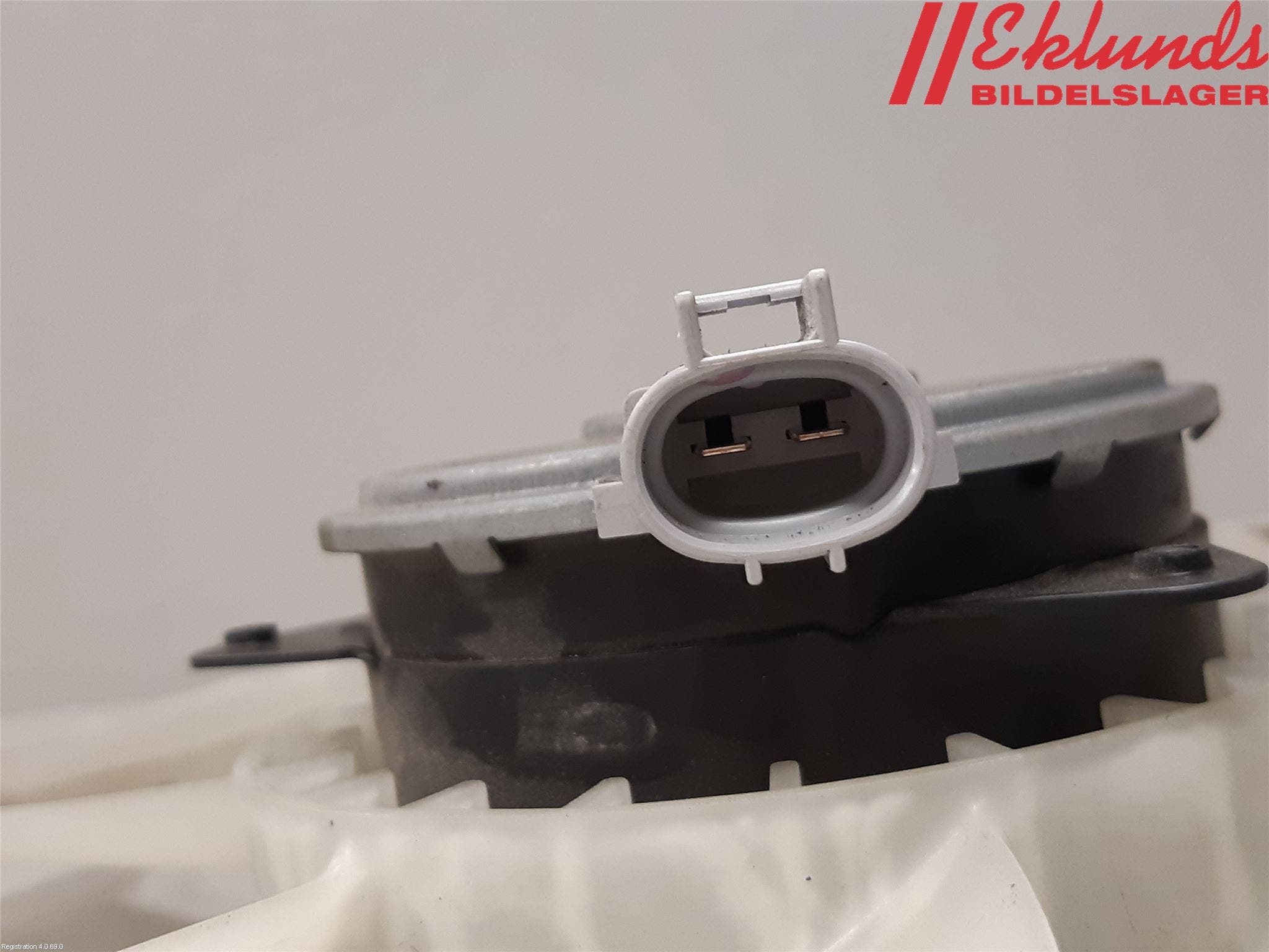 Toyota YARIS XP130 15-20 Kylfläkt El