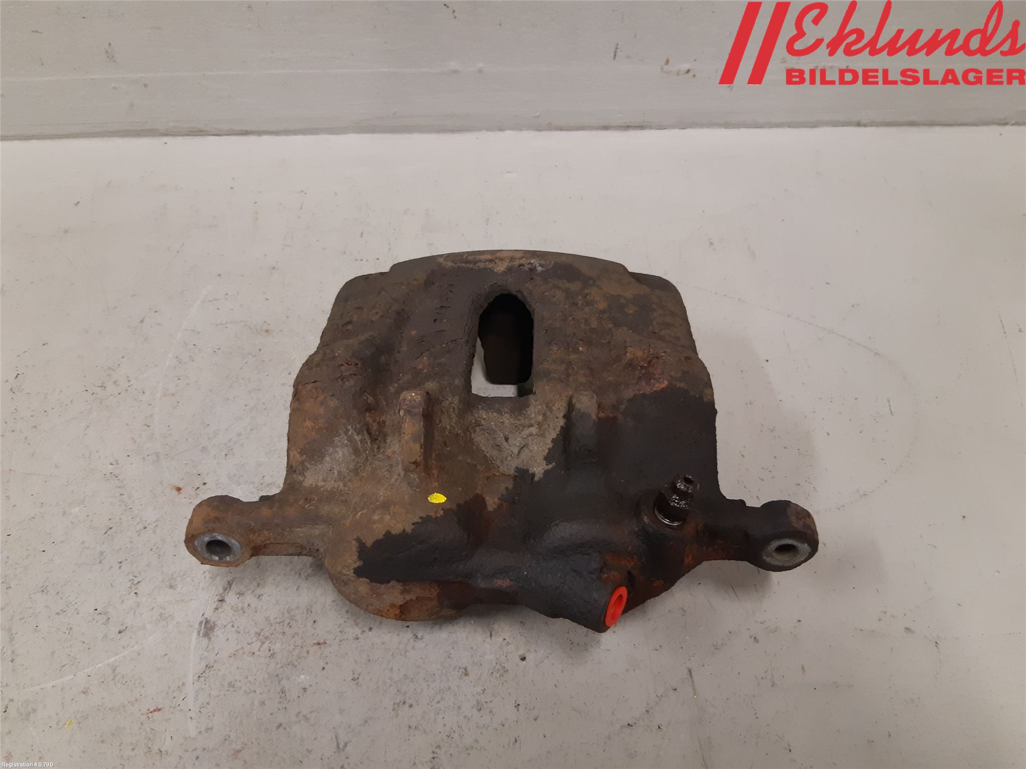 Renault TRAFIC   02-14 Bromsok Fram Höger