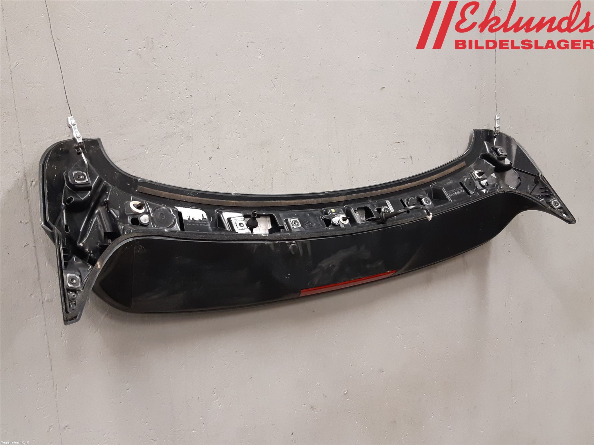 Nissan QASHQAI 14-17 Spoiler Baklucka