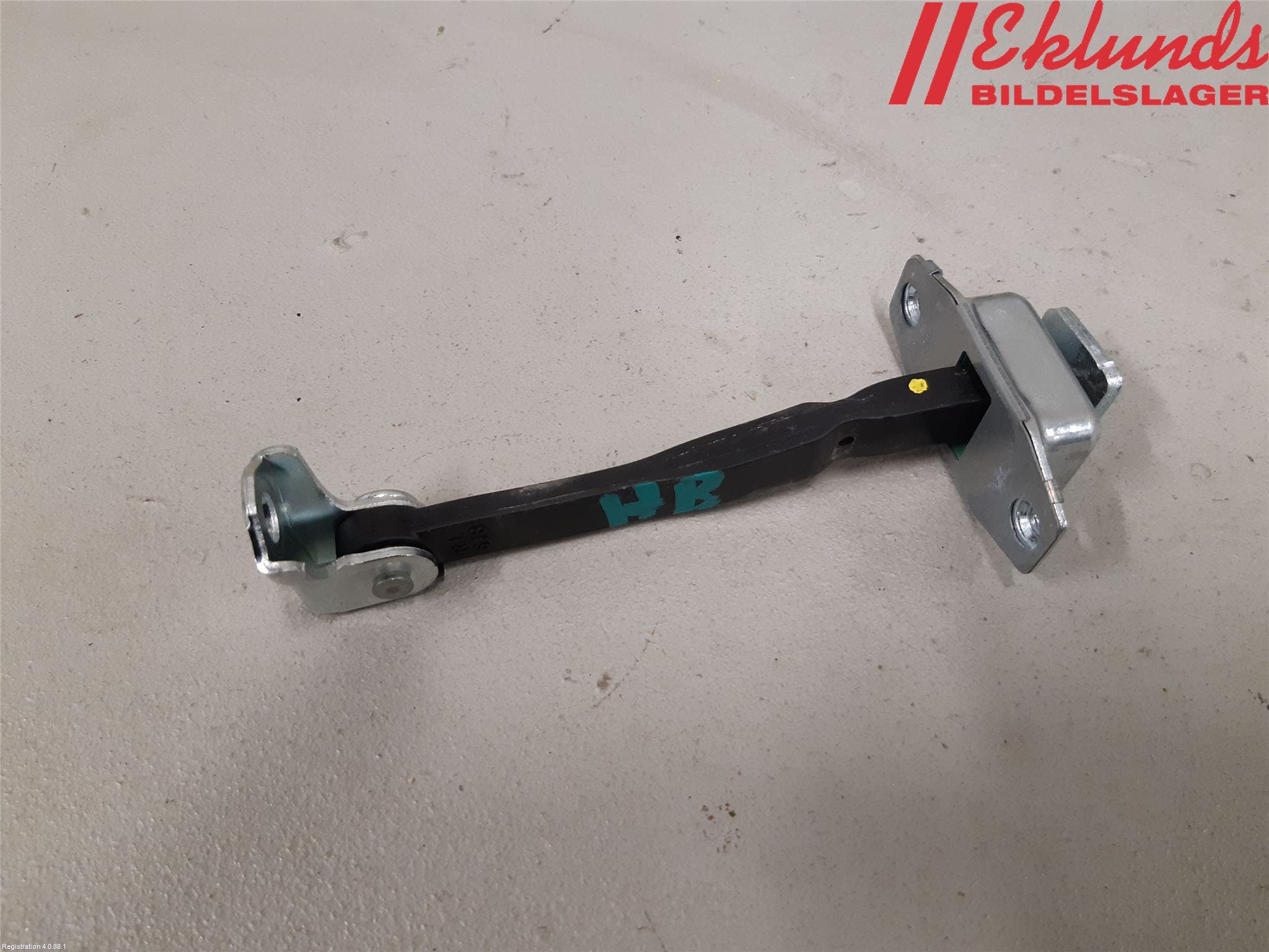 Toyota YARIS CROSS XP21 21- Dörrstopp