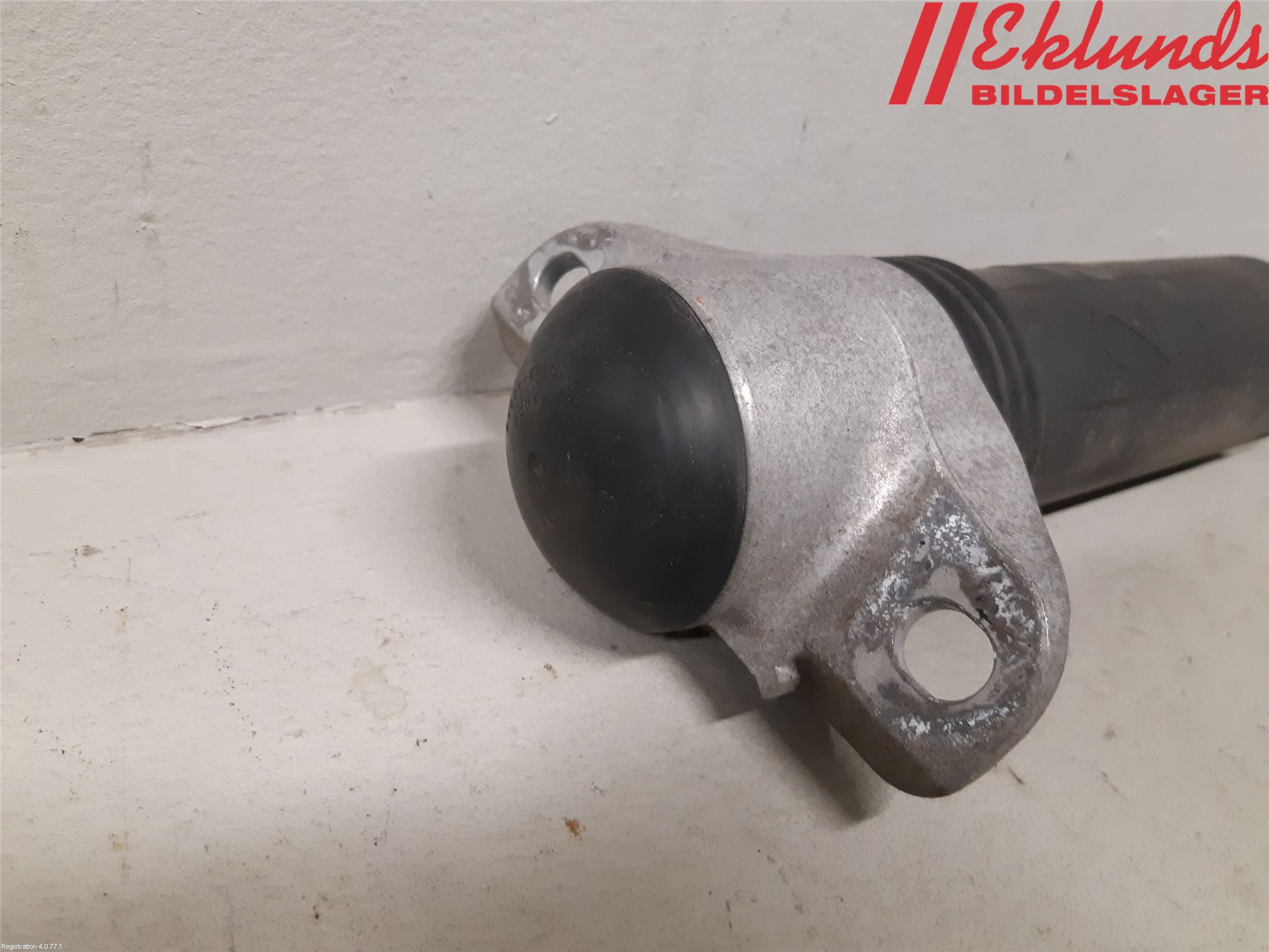 Toyota RAV4 19- Stötdämpare Bak