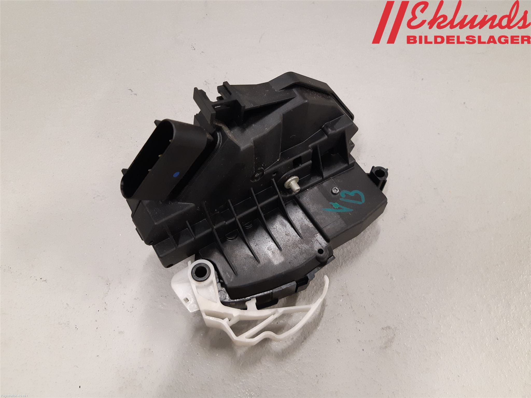 Ford FOCUS 11-14 Låskista-Dörrlås