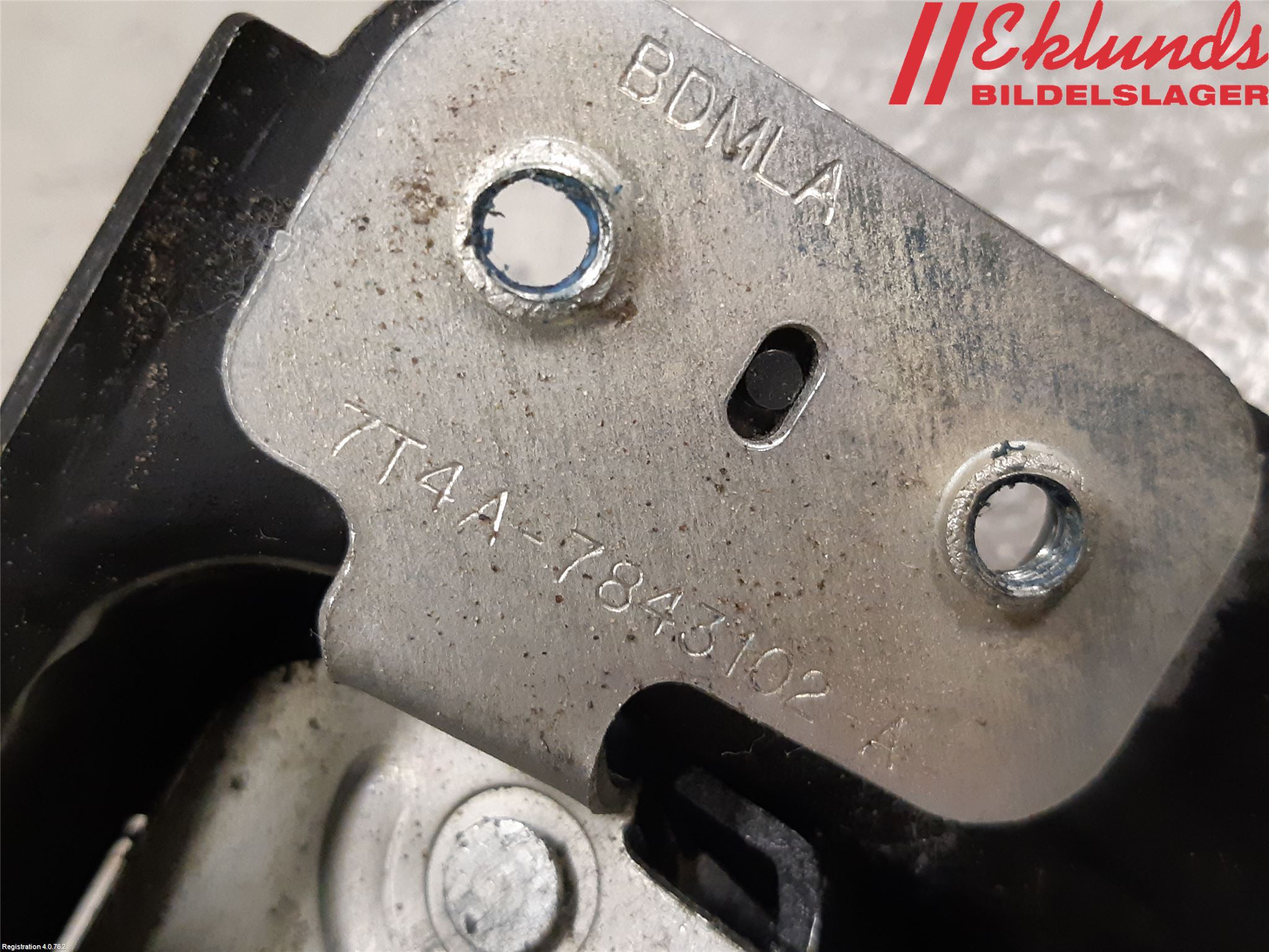 Ford KUGA 13-16 Låskista Baklucka